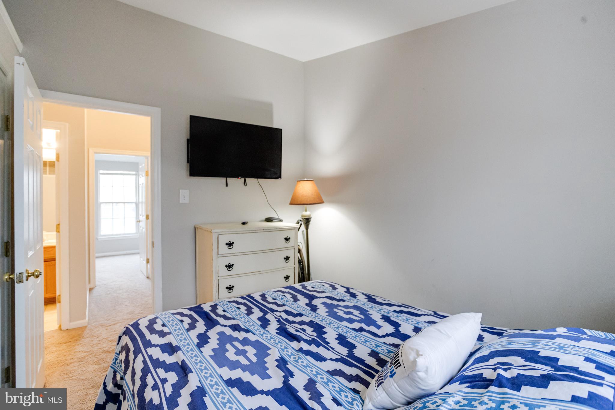 RIVERSIDE - Residential