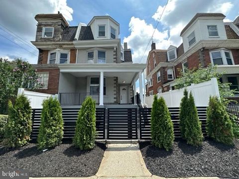 Townhouse For Sale - 646 E Chelten Avenue<br/> PHILADELPHIA, PA 19144