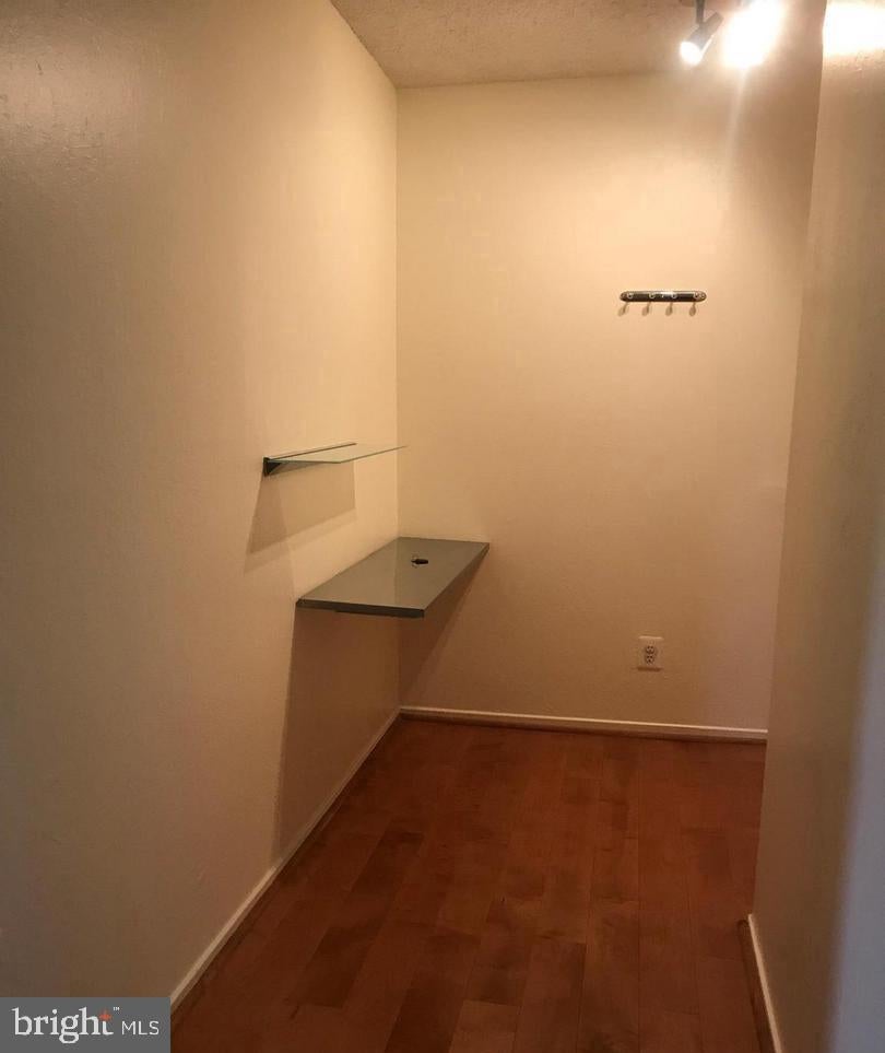 60 S VAN DORN STREET 502