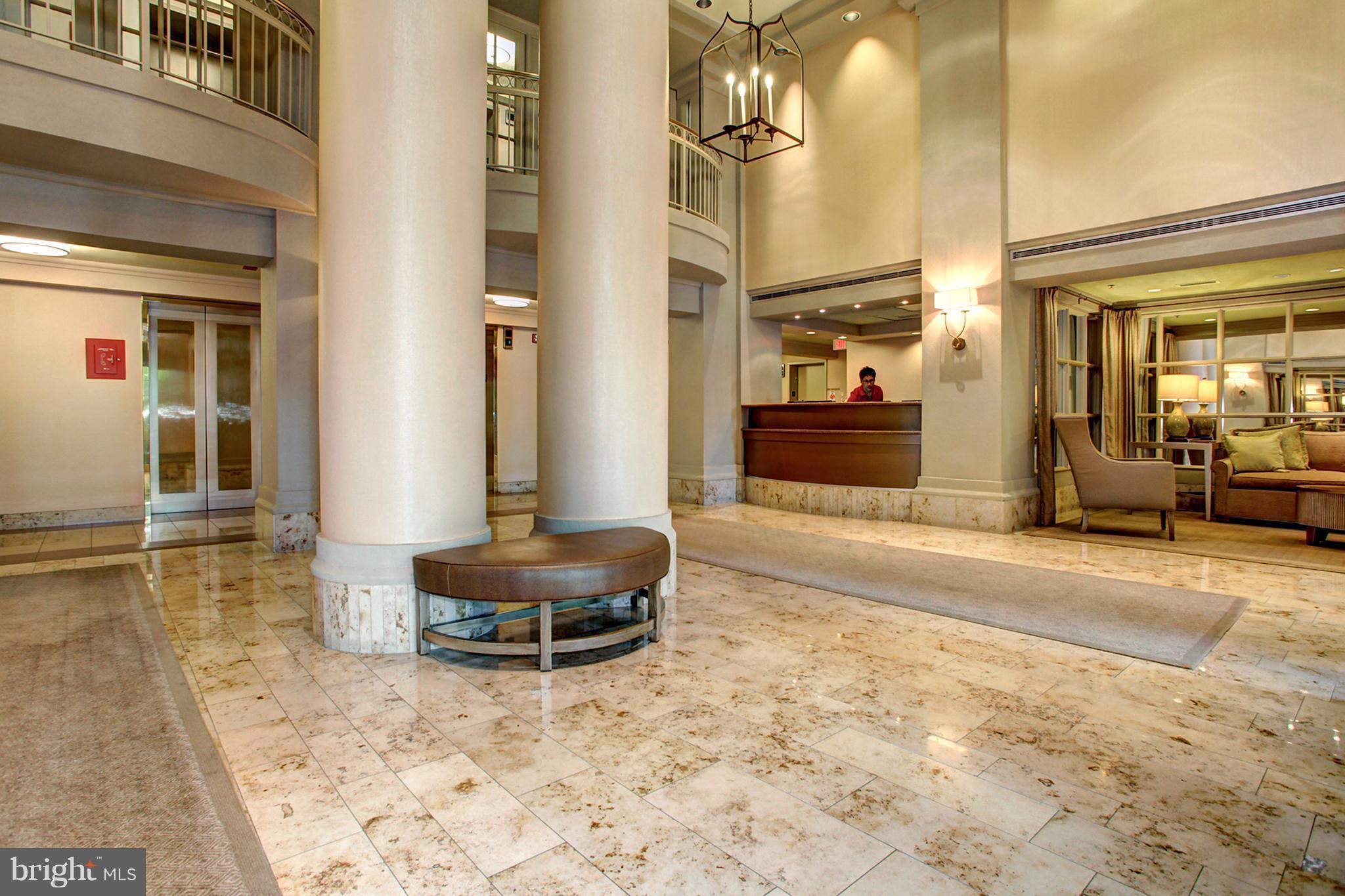 CARLYLE TOWERS - Residential Lease