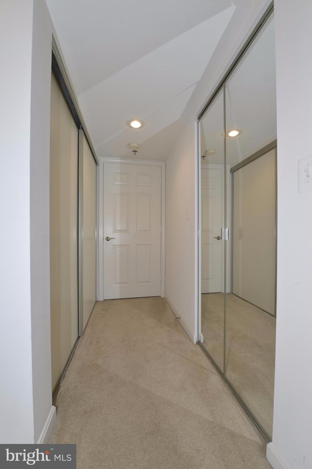 CARLYLE TOWERS - Residential Lease