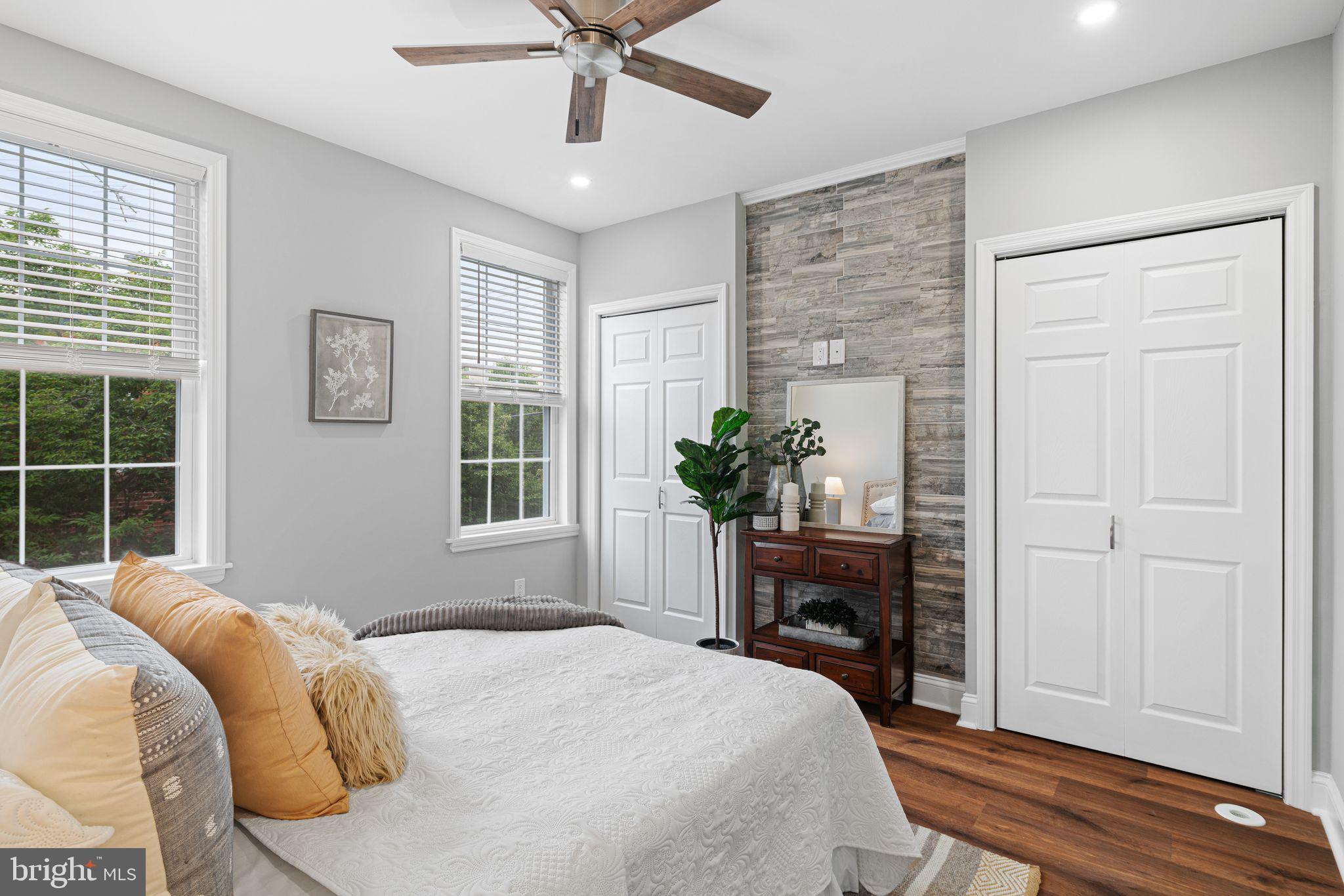 FAIRMOUNT - Residential