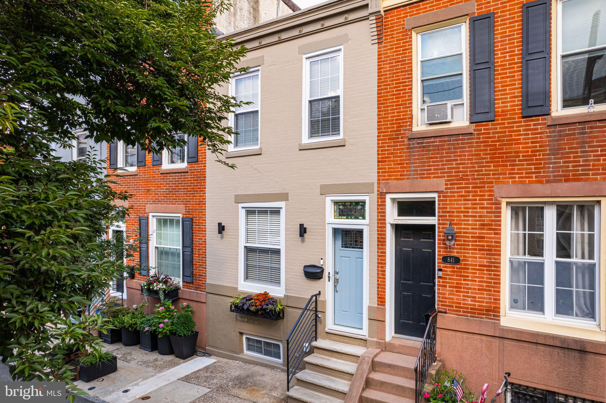 FAIRMOUNT - Residential