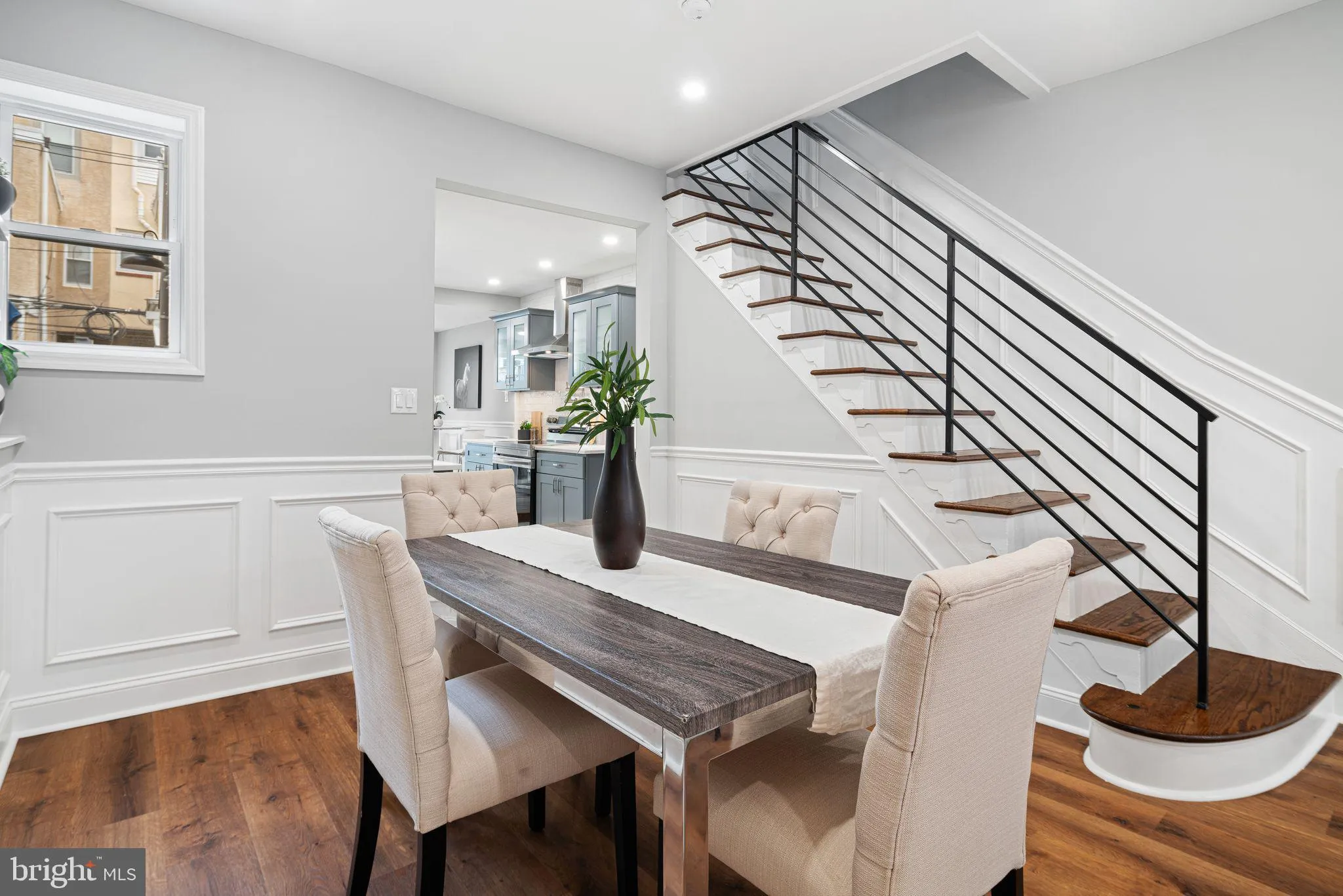 Philadelphia, Pennsylvania 19130, United States, 3 Bedrooms Bedrooms, ,2 BathroomsBathrooms,Residential,Active,173344