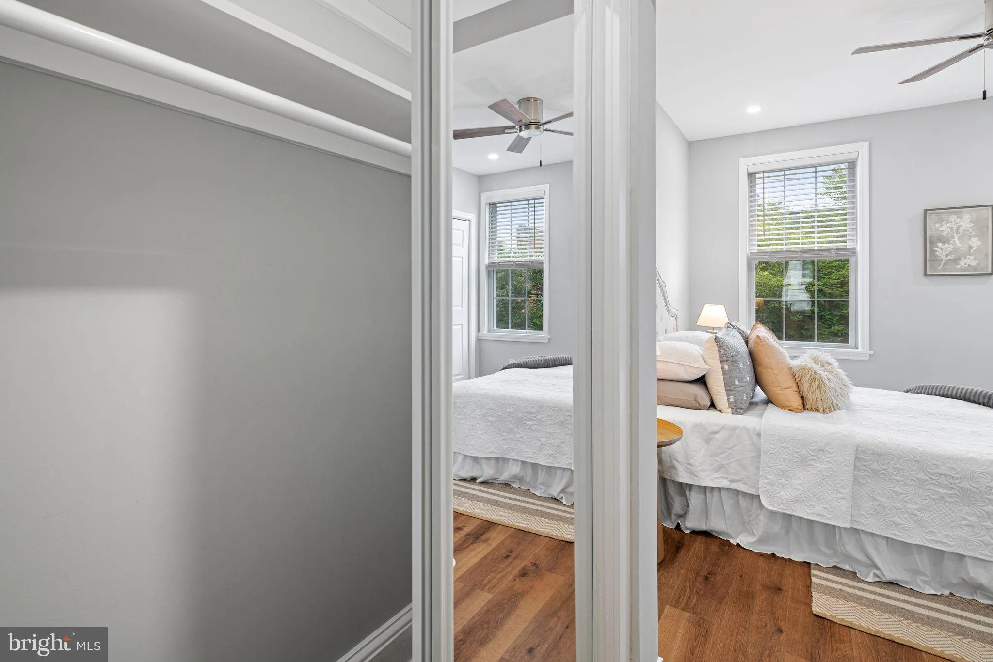 Philadelphia, Pennsylvania 19130, United States, 3 Bedrooms Bedrooms, ,2 BathroomsBathrooms,Residential,Active,173344