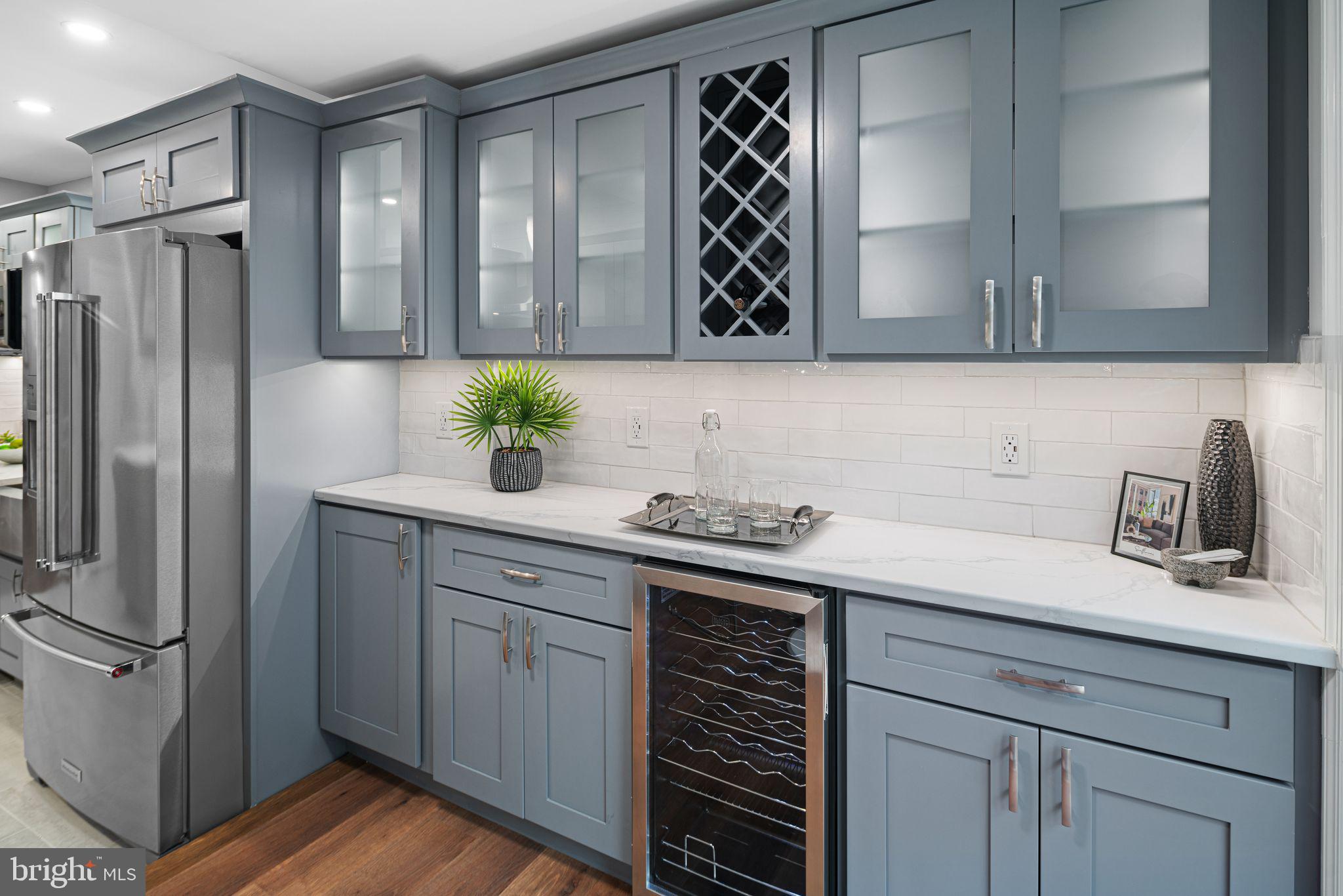 FAIRMOUNT - Residential