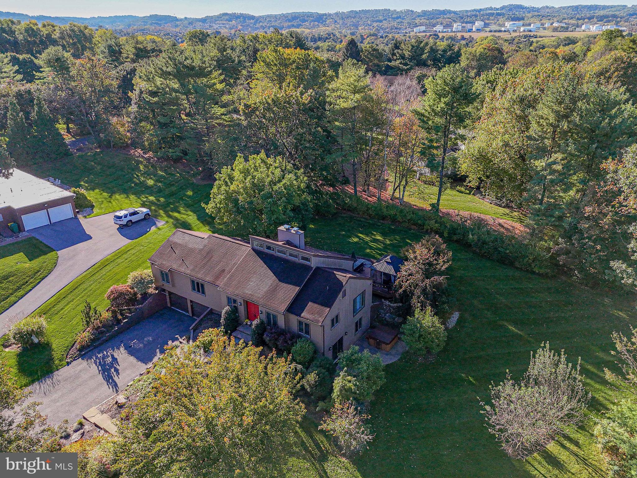 MILLBROOK FARMS - Residential