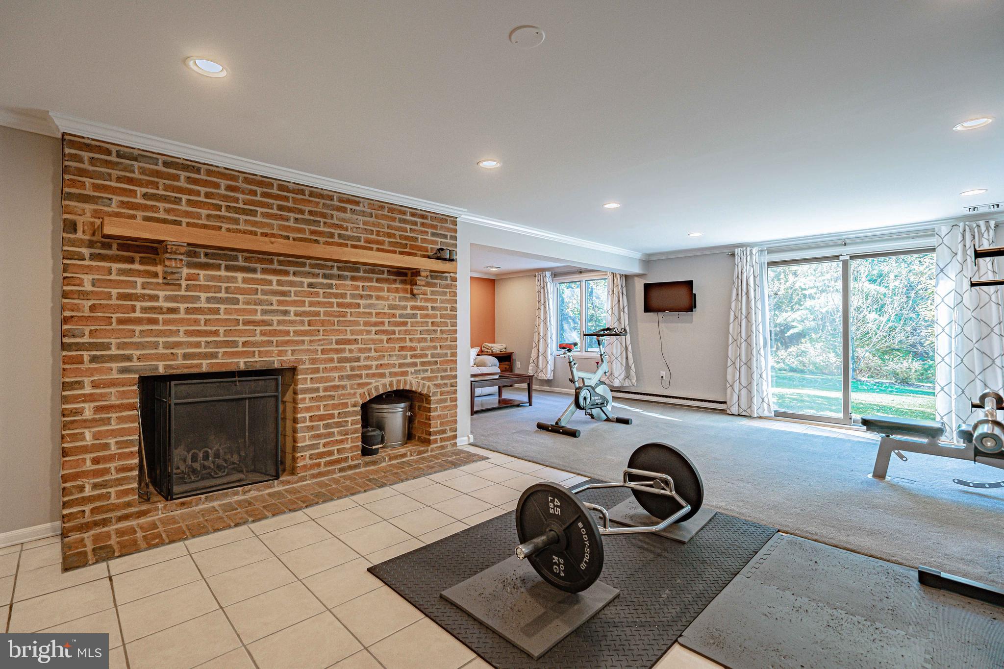 MILLBROOK FARMS - Residential