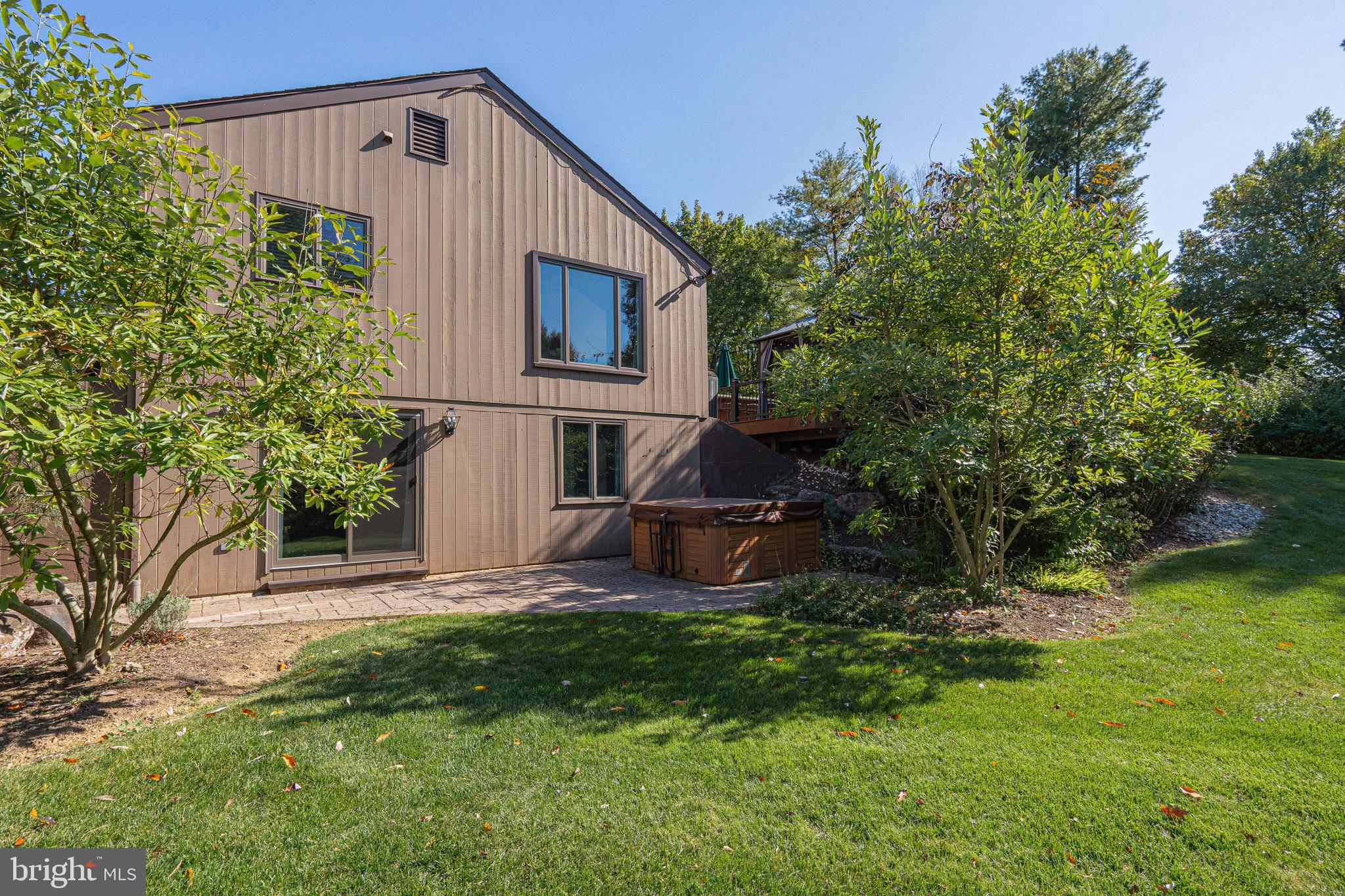 MILLBROOK FARMS - Residential