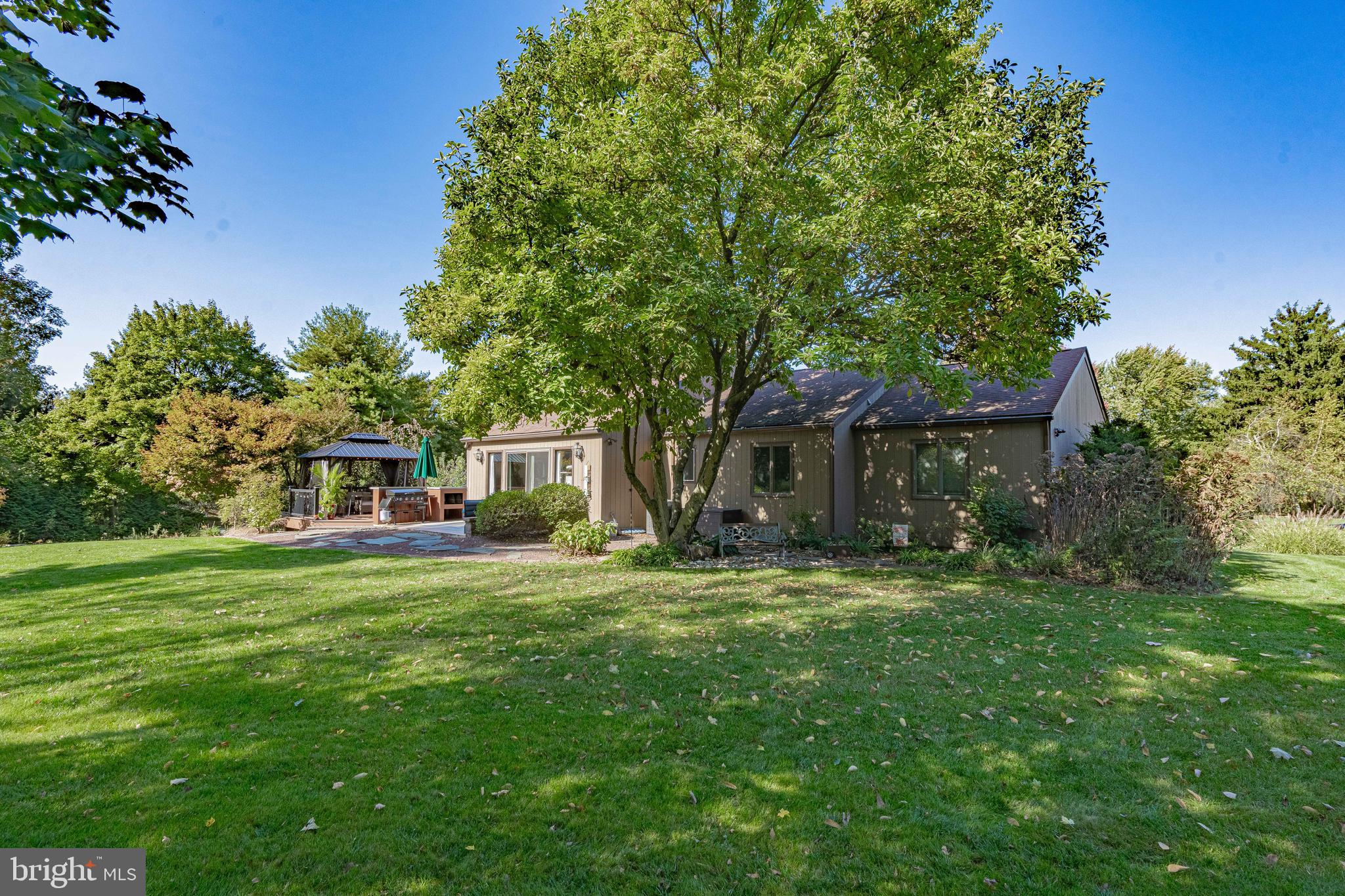 MILLBROOK FARMS - Residential