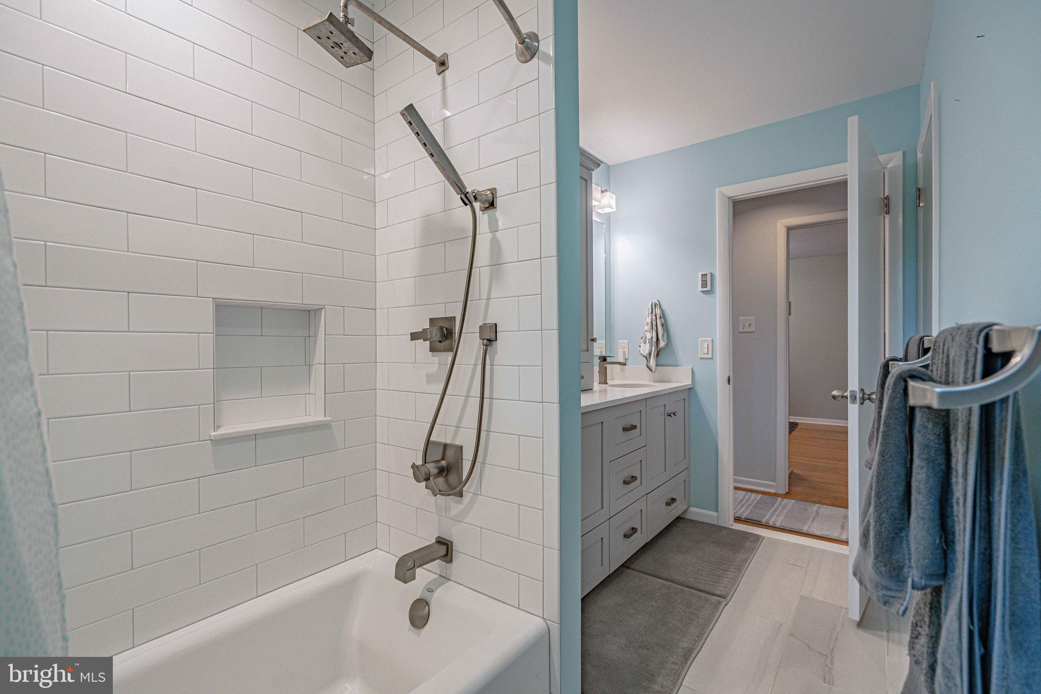 MILLBROOK FARMS - Residential