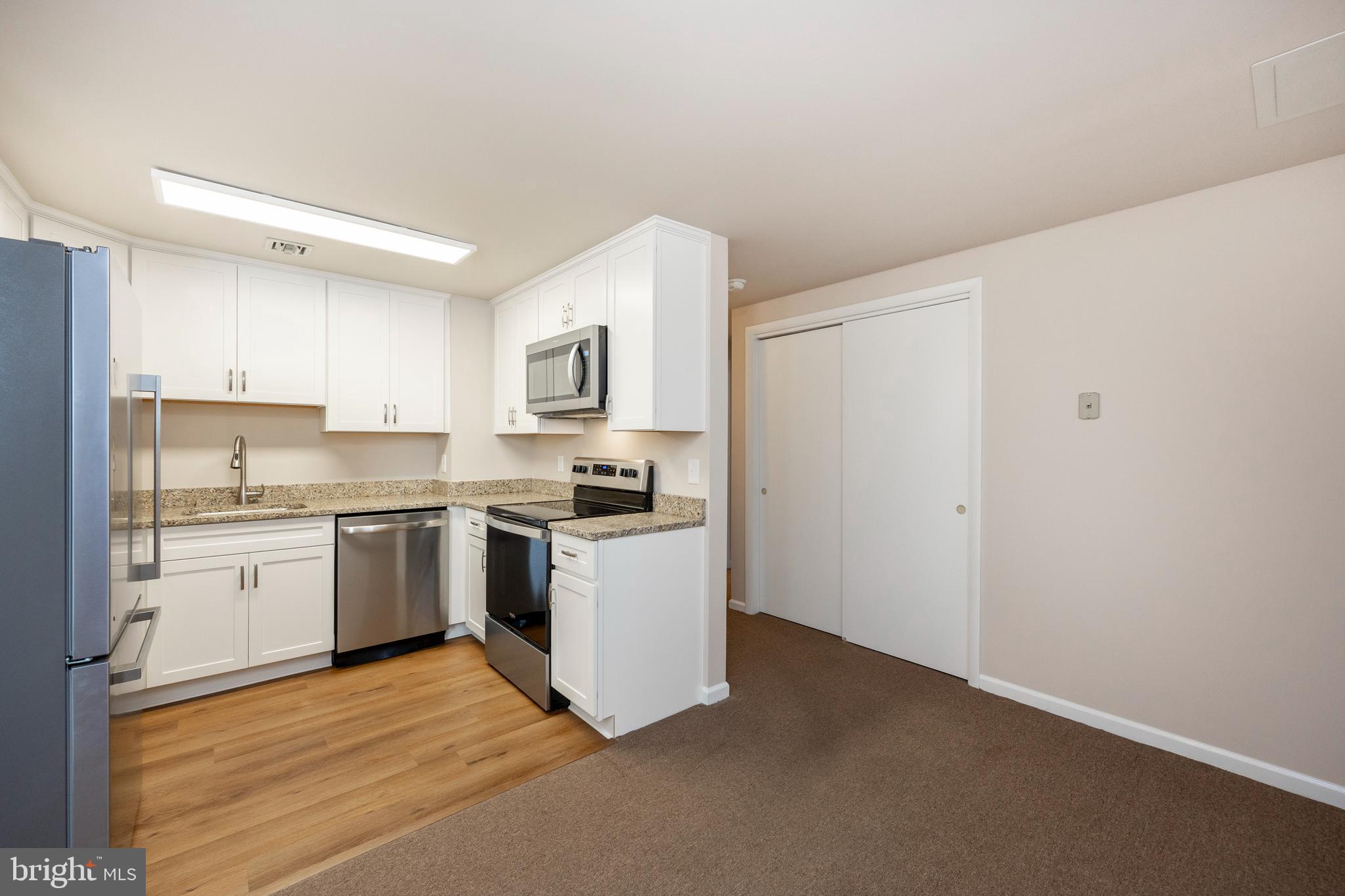 THE MEADOWS - Residential Lease