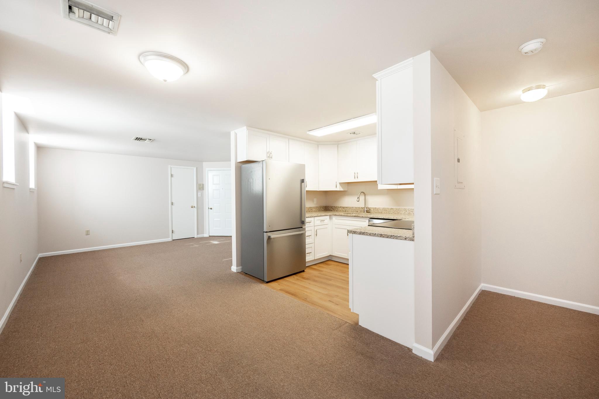 THE MEADOWS - Residential Lease