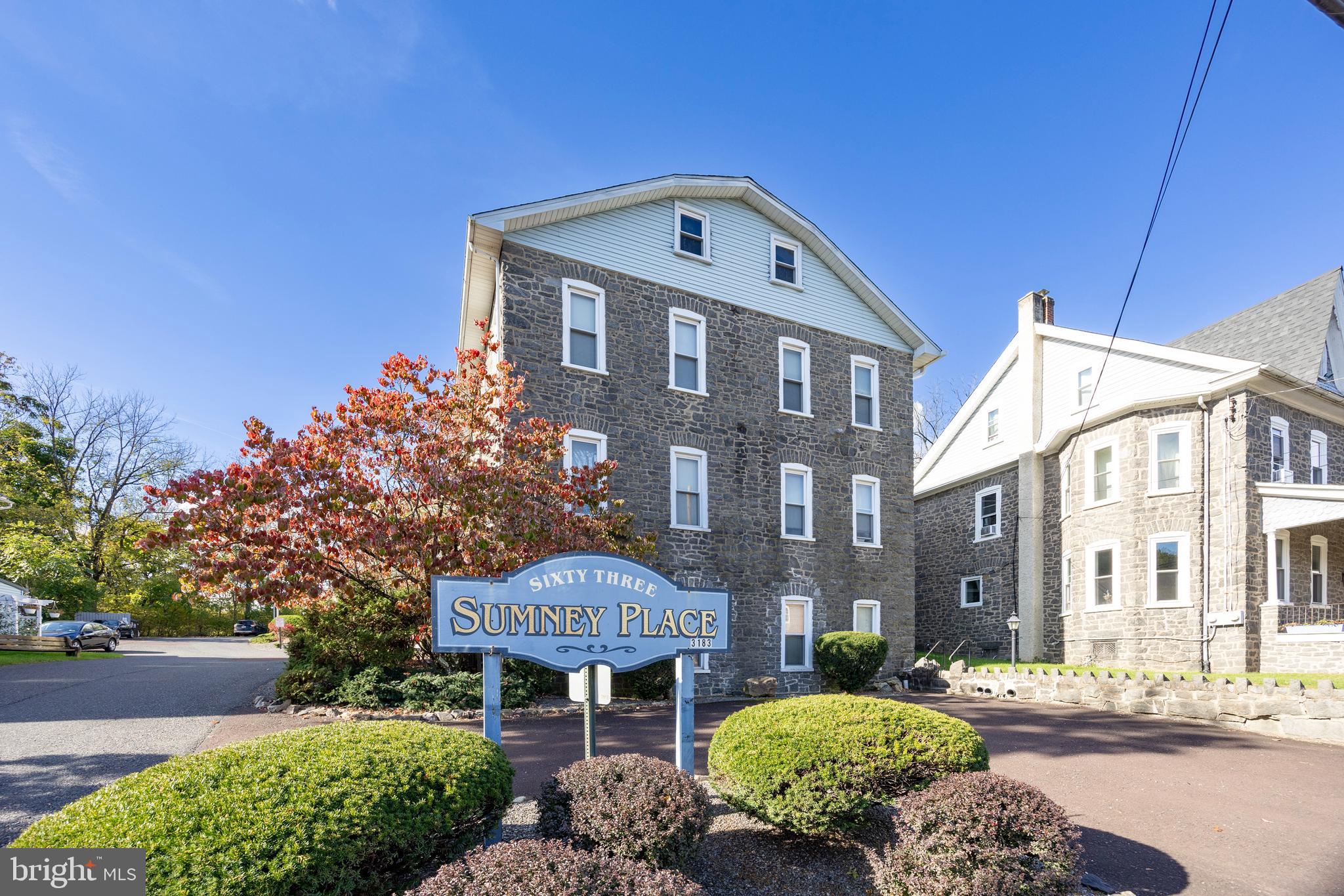 THE MEADOWS - Residential Lease