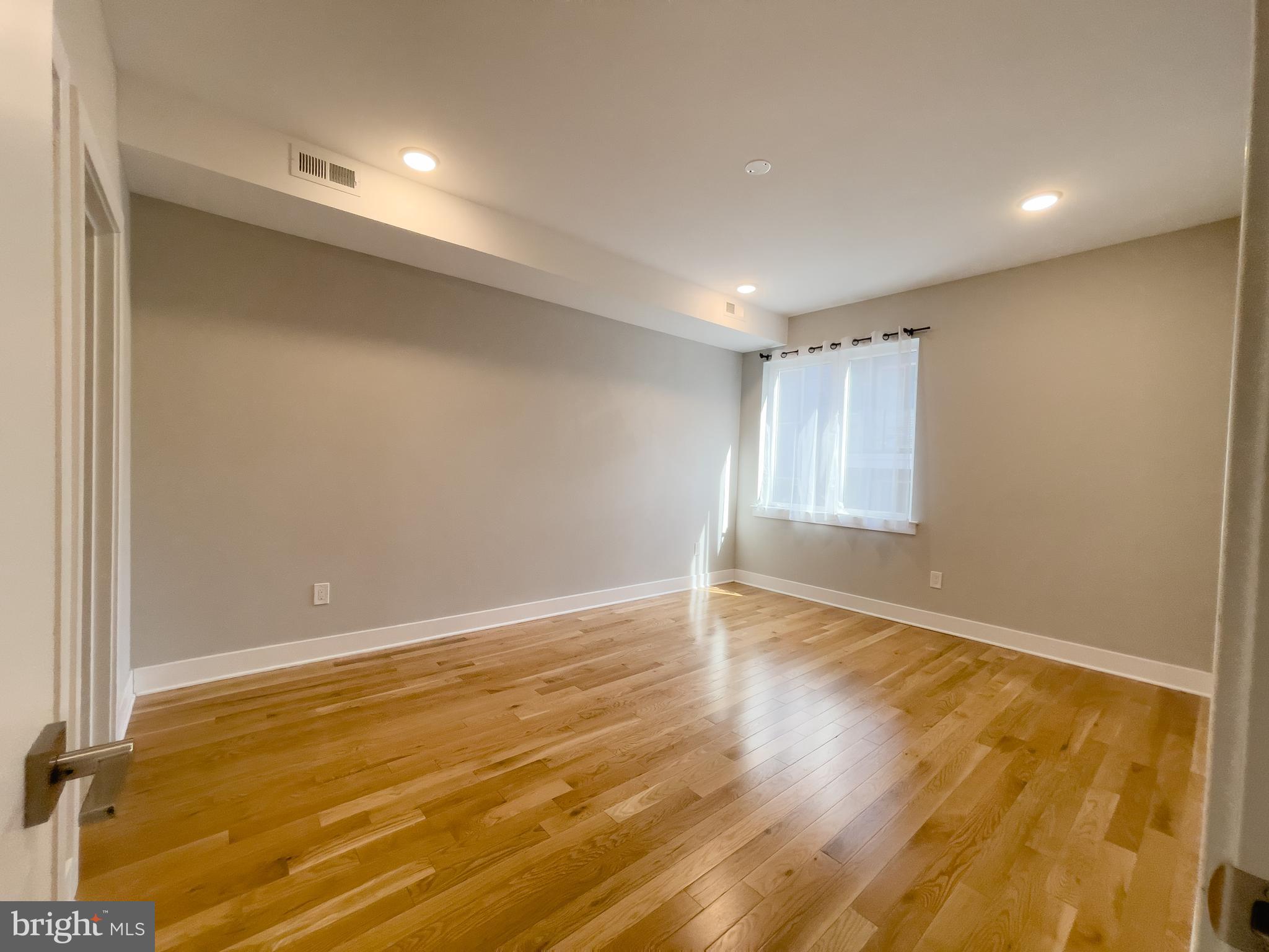 FRANCISVILLE - Residential Lease