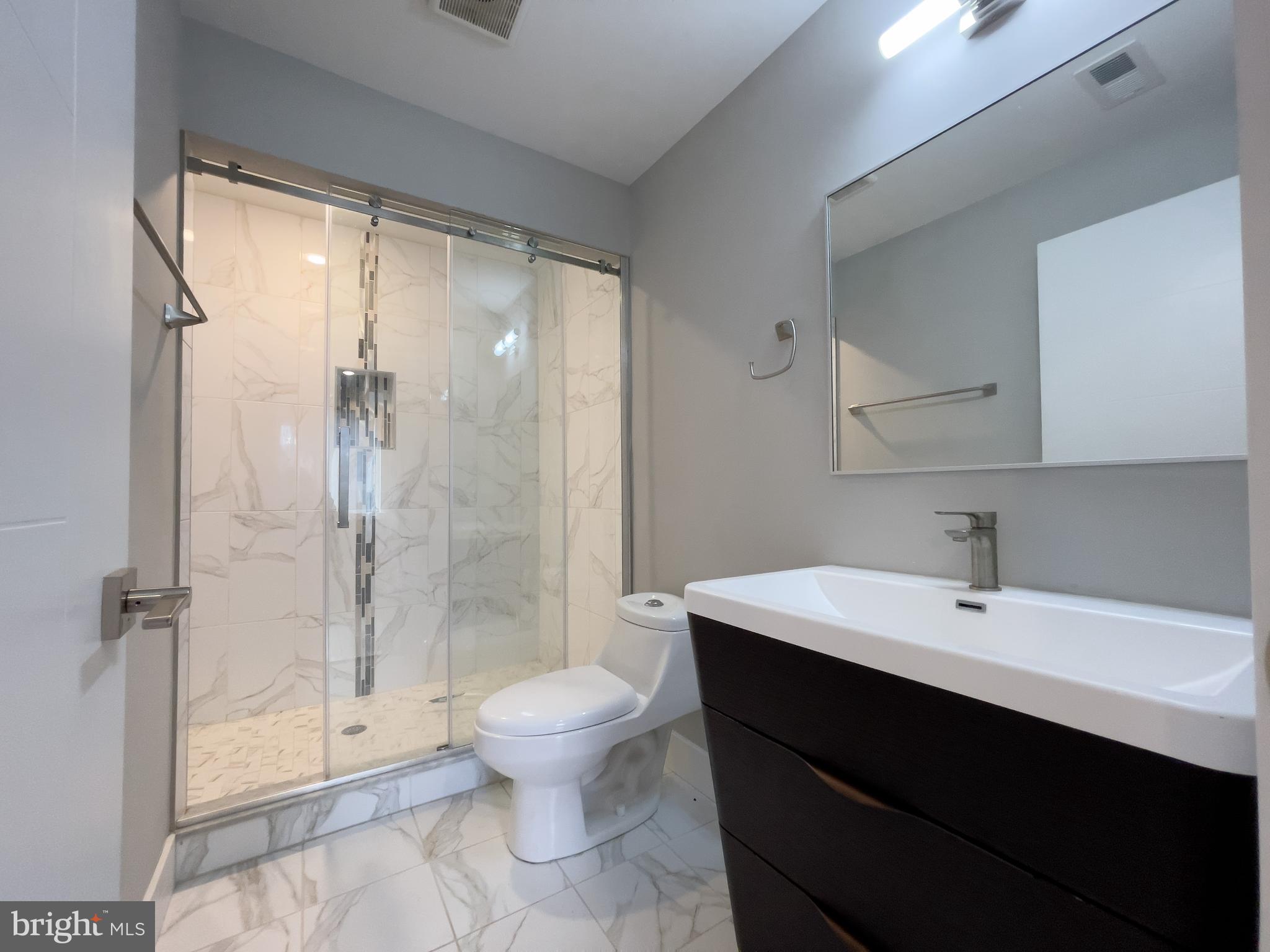 FRANCISVILLE - Residential Lease