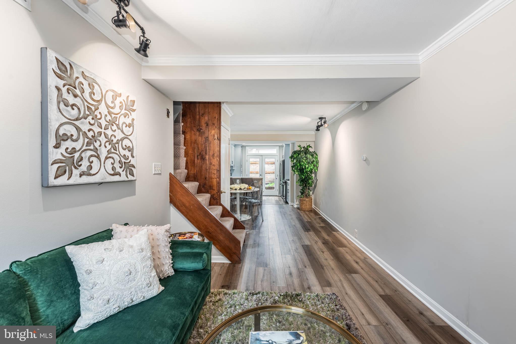 37 E WHEELING STREET
