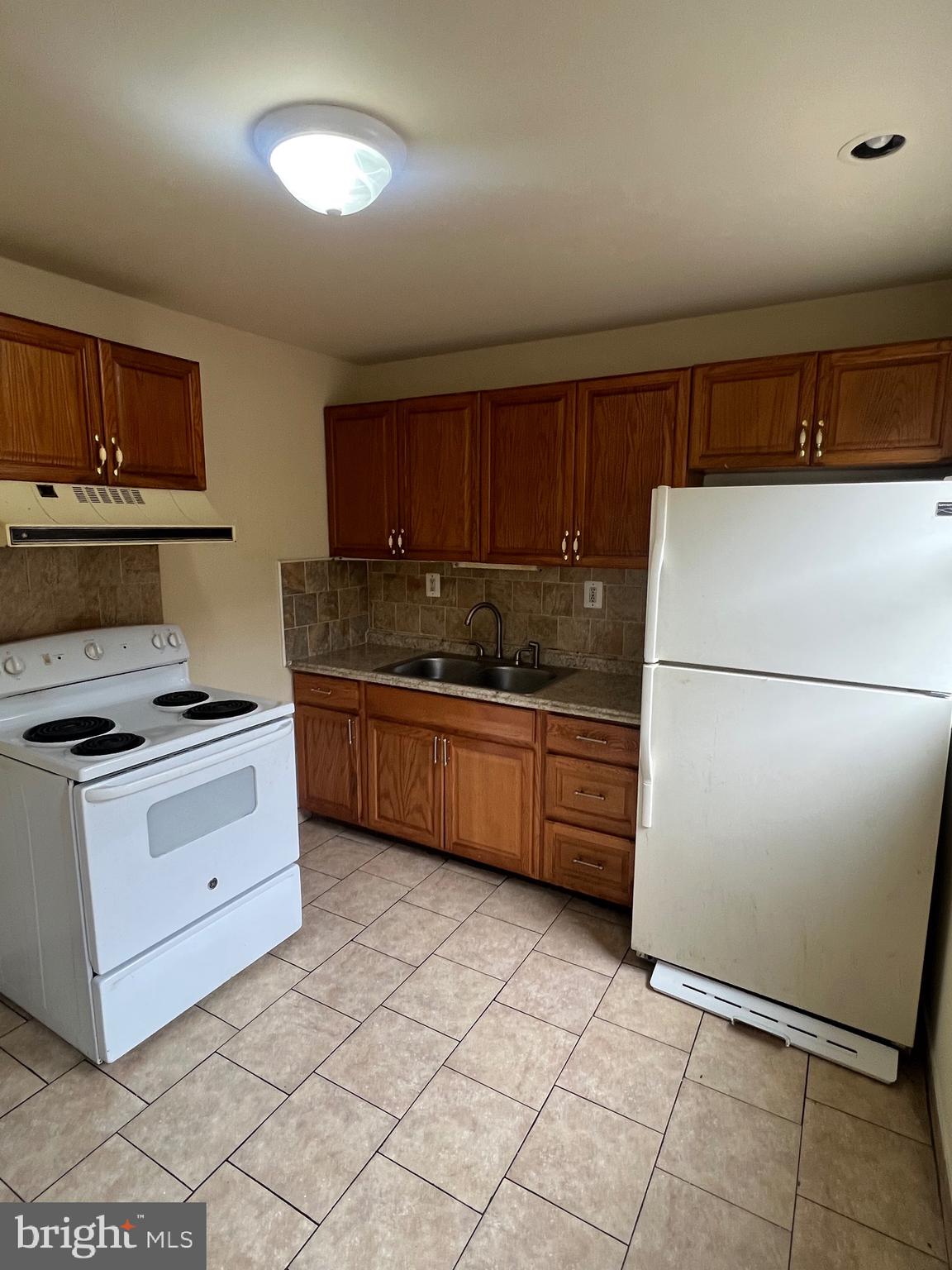 KENSINGTON - Residential