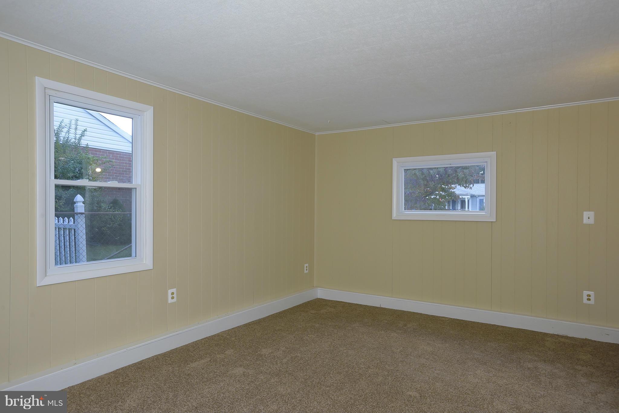 ACADEMY ACRES - Residential