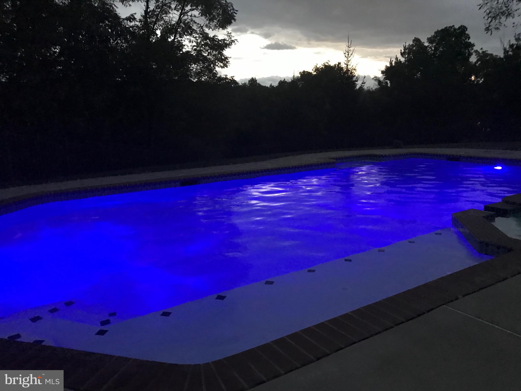 WILSHIRE ESTATES - Residential
