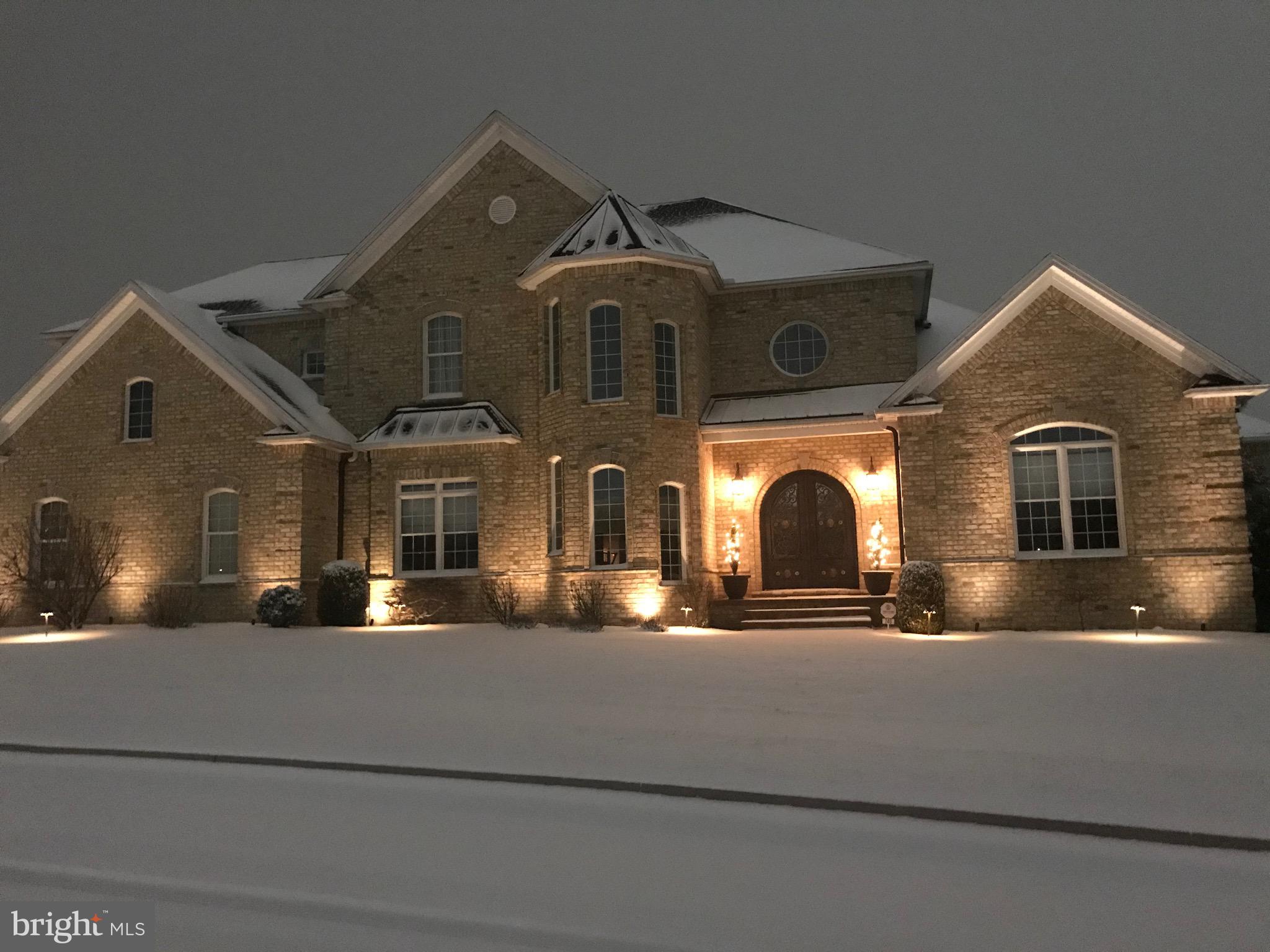 WILSHIRE ESTATES - Residential
