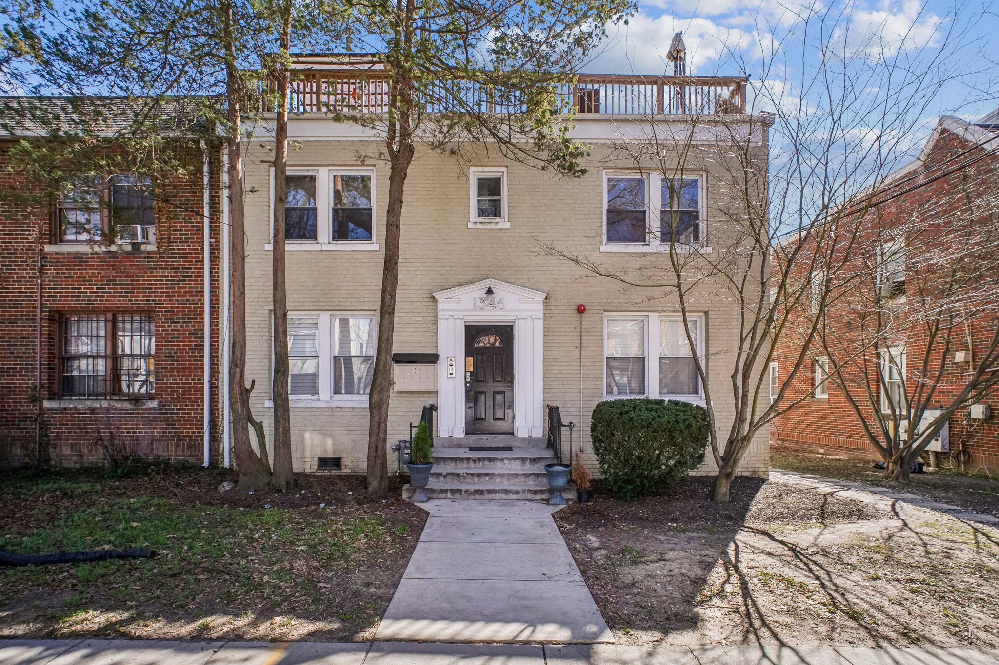 1346 NICHOLSON STREET NW 202