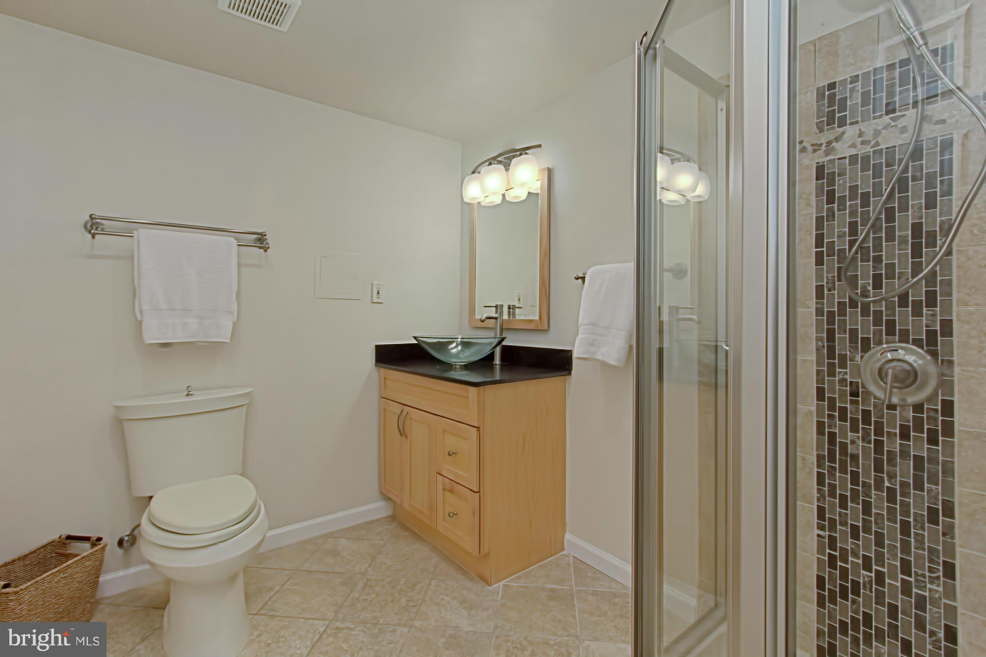 SOUTHPORT - Residential