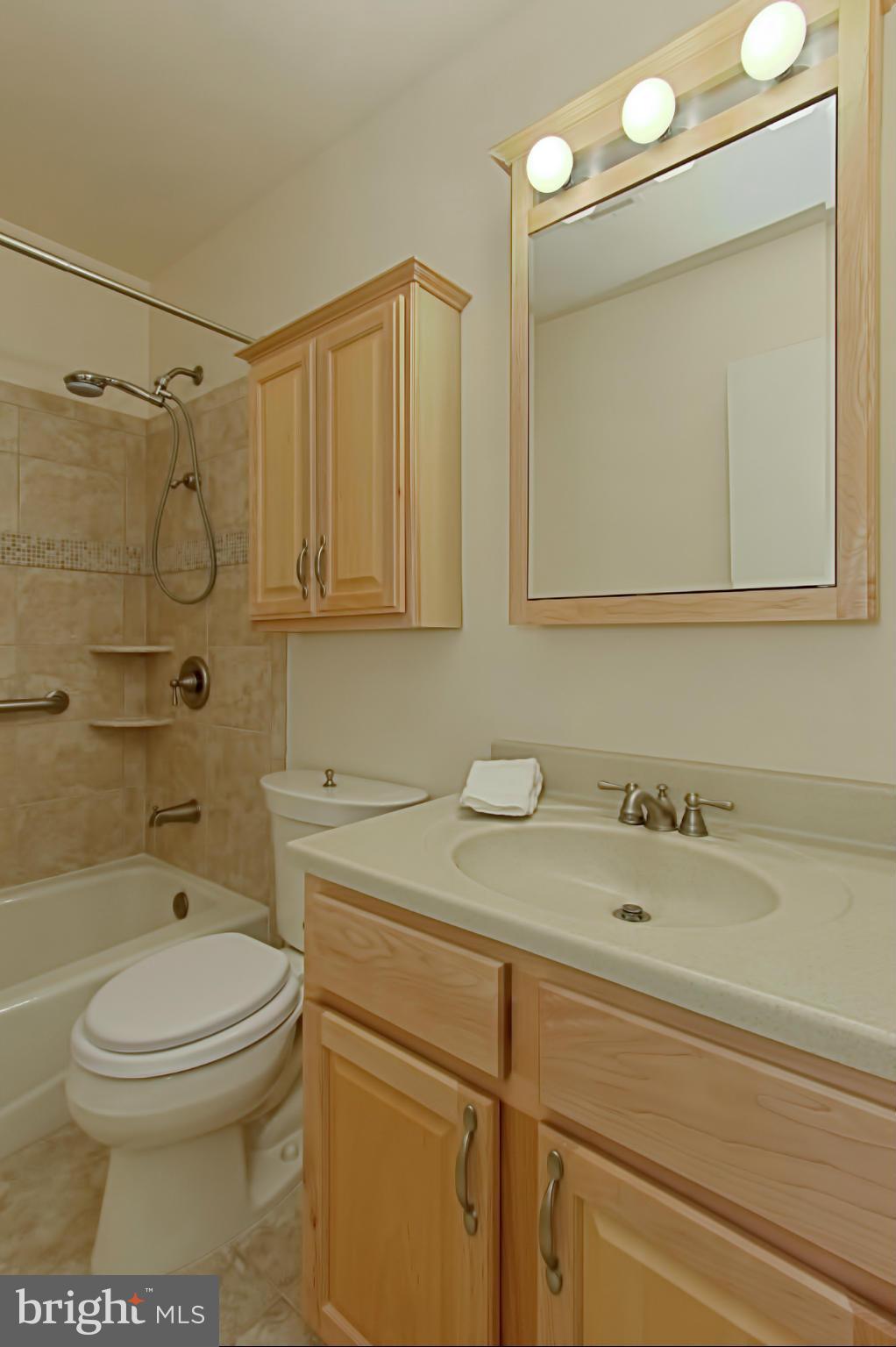 SOUTHPORT - Residential