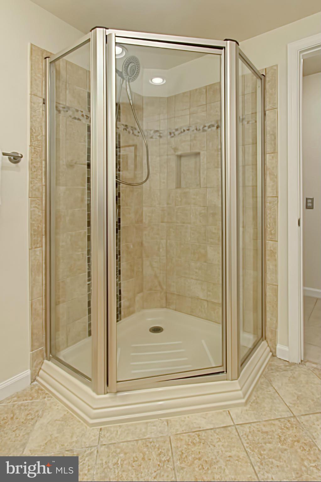 SOUTHPORT - Residential