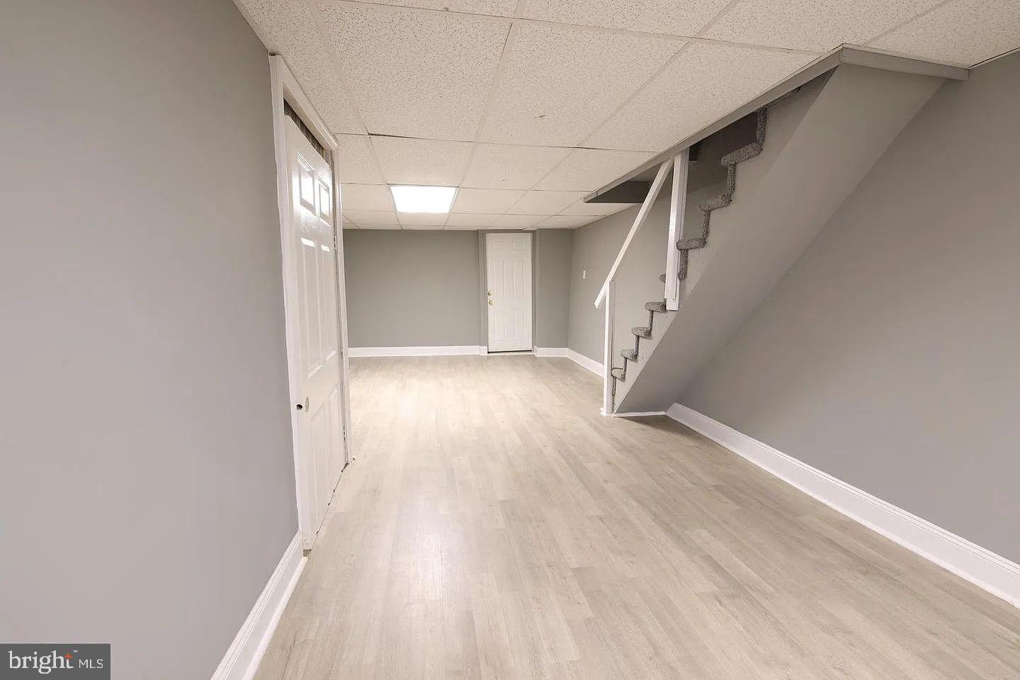 PENZEL - Residential Lease