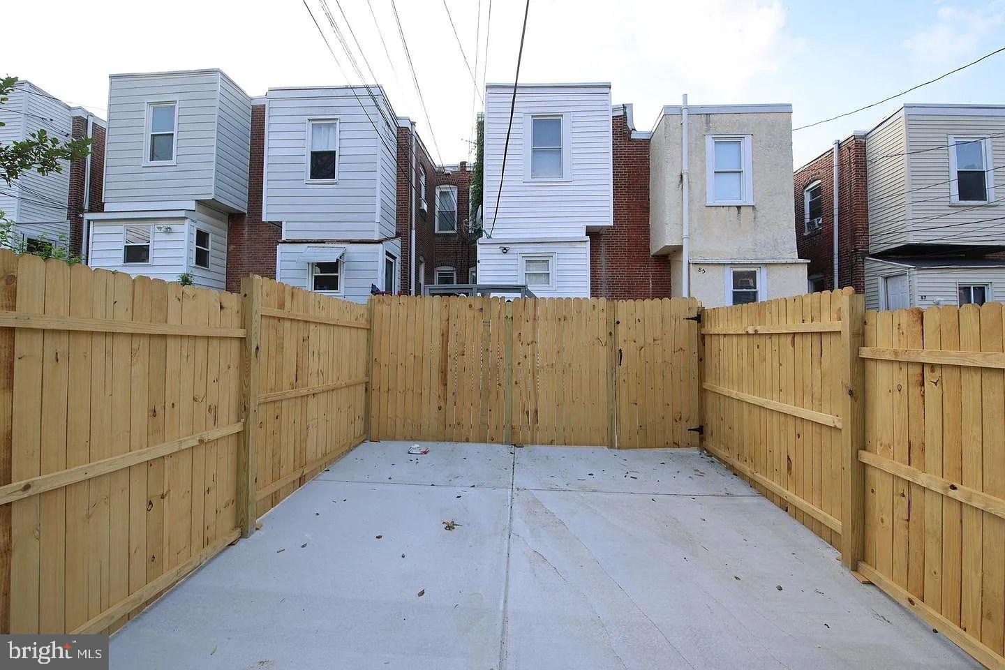 PENZEL - Residential Lease