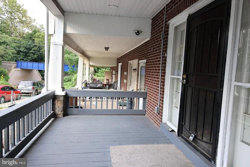 Photo of 83 N State Road, UPPER DARBY, PA 19082 (MLS # PADE2101464)