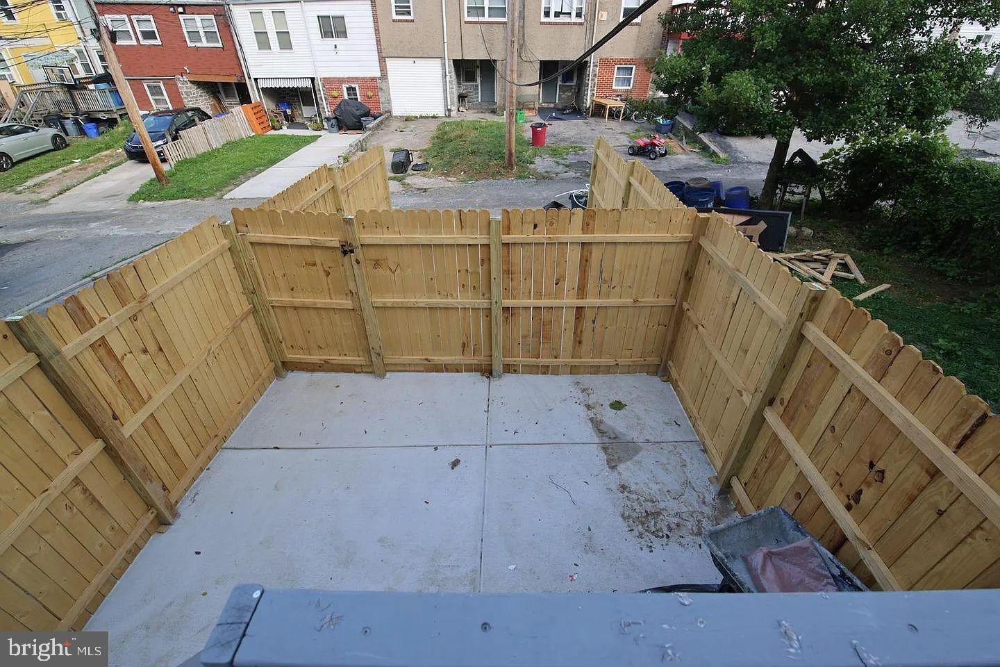 PENZEL - Residential Lease