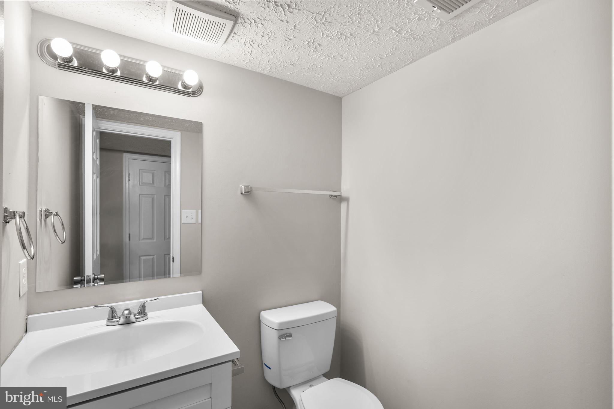 HAMPSHIRE - Residential