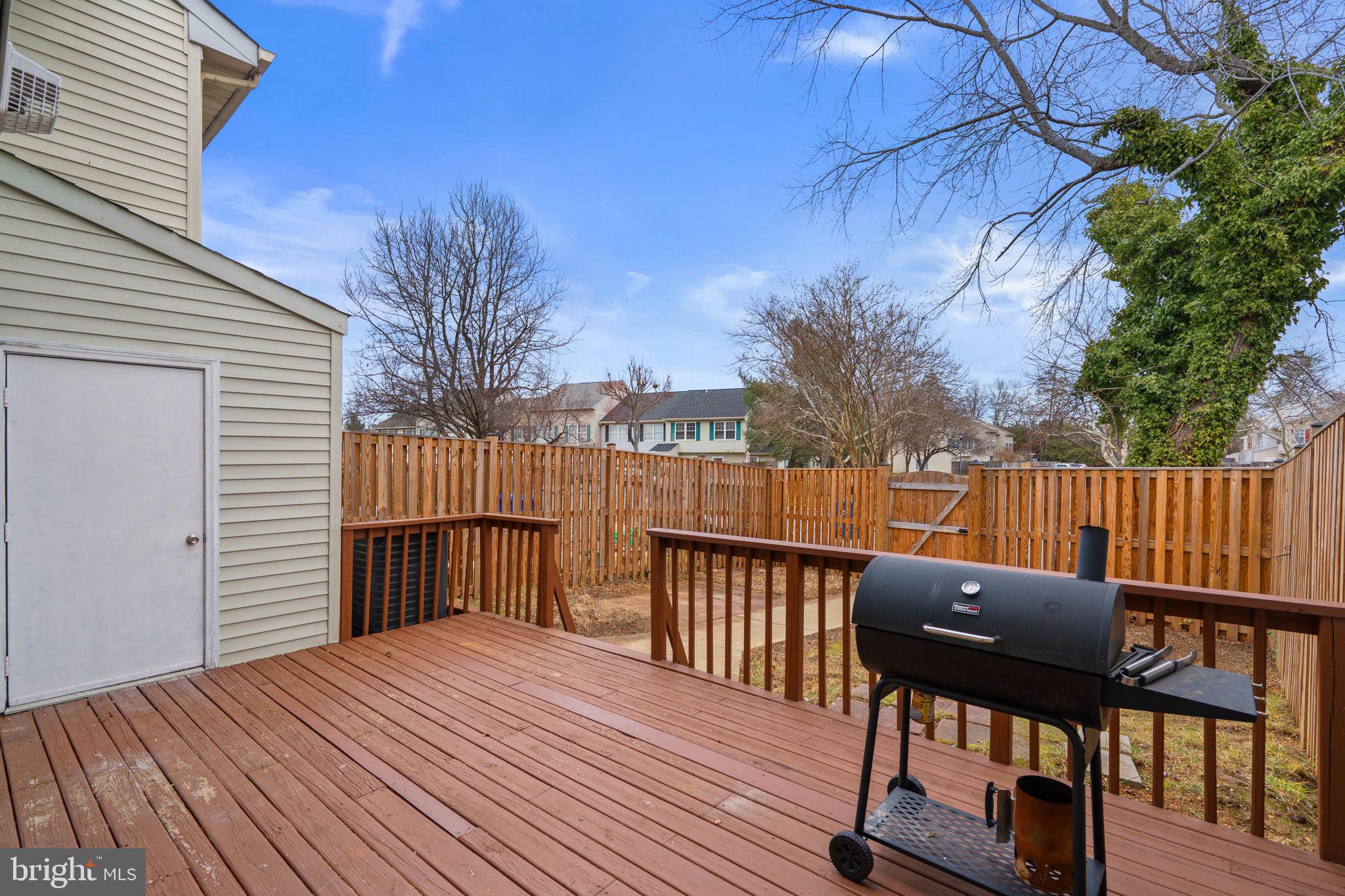 HAMPSHIRE - Residential