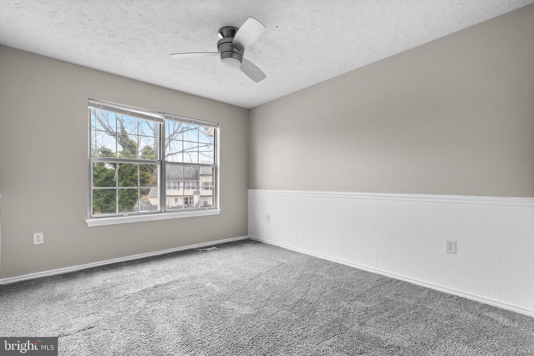 HAMPSHIRE - Residential