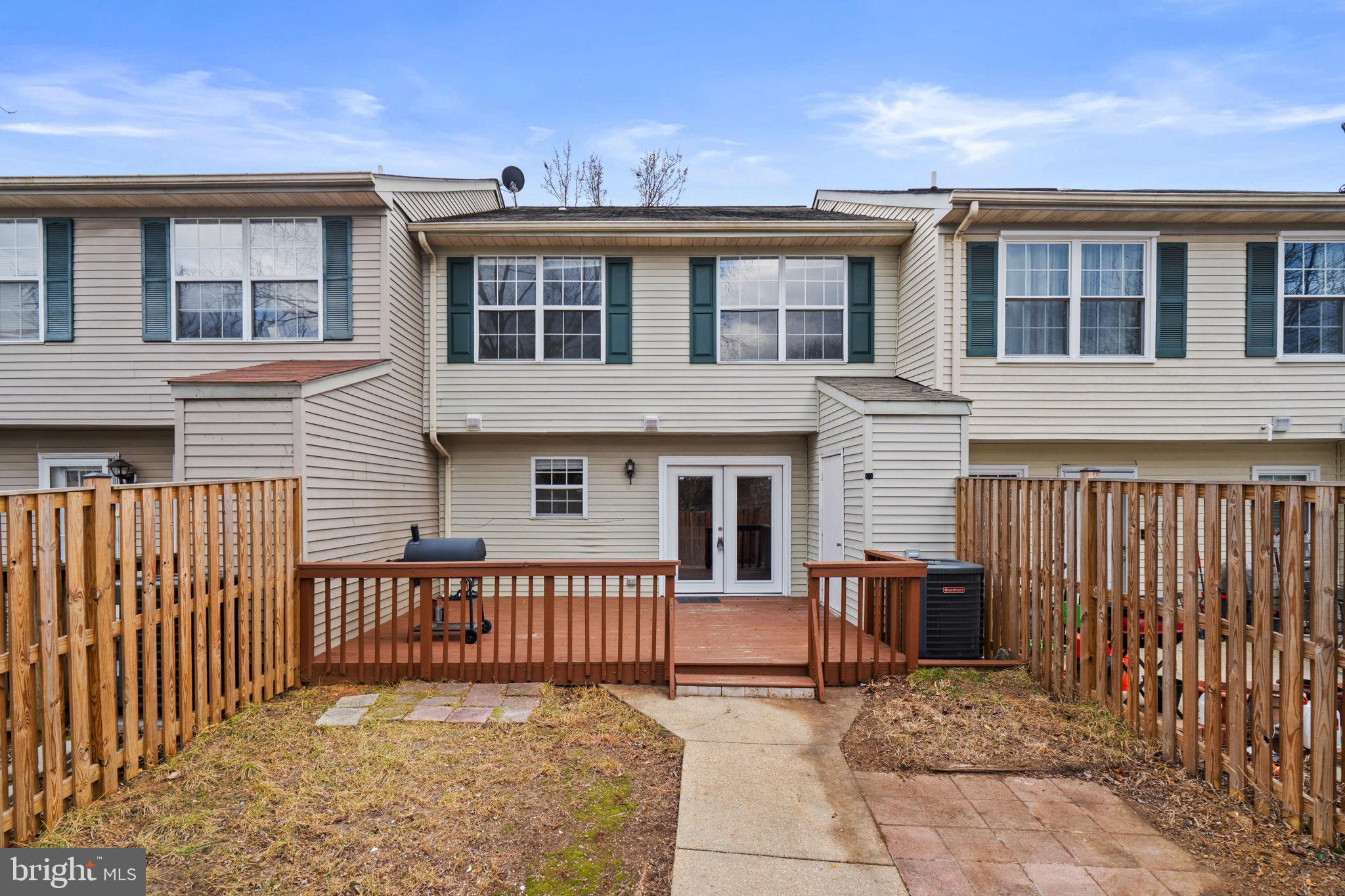 HAMPSHIRE - Residential