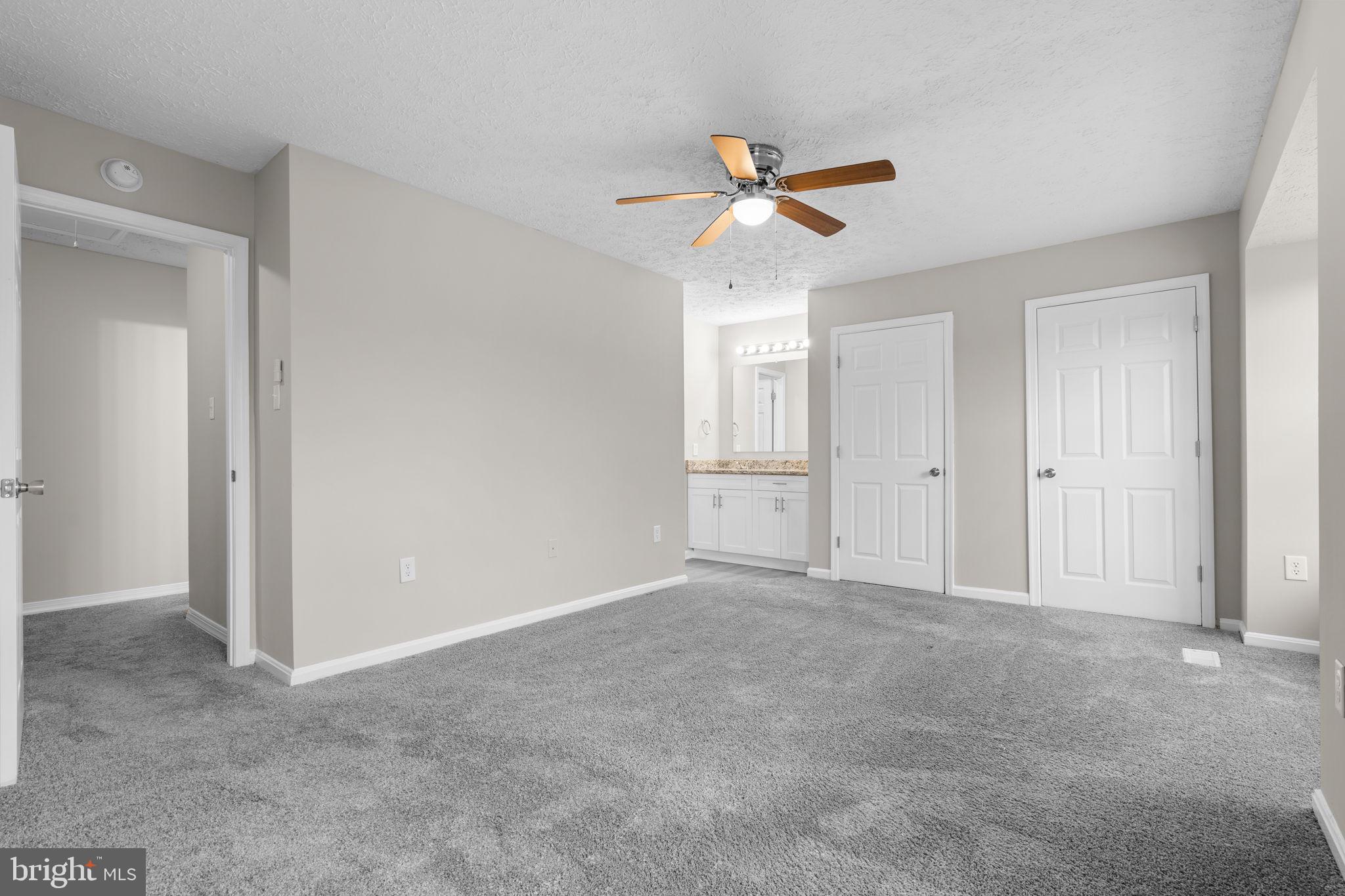 HAMPSHIRE - Residential