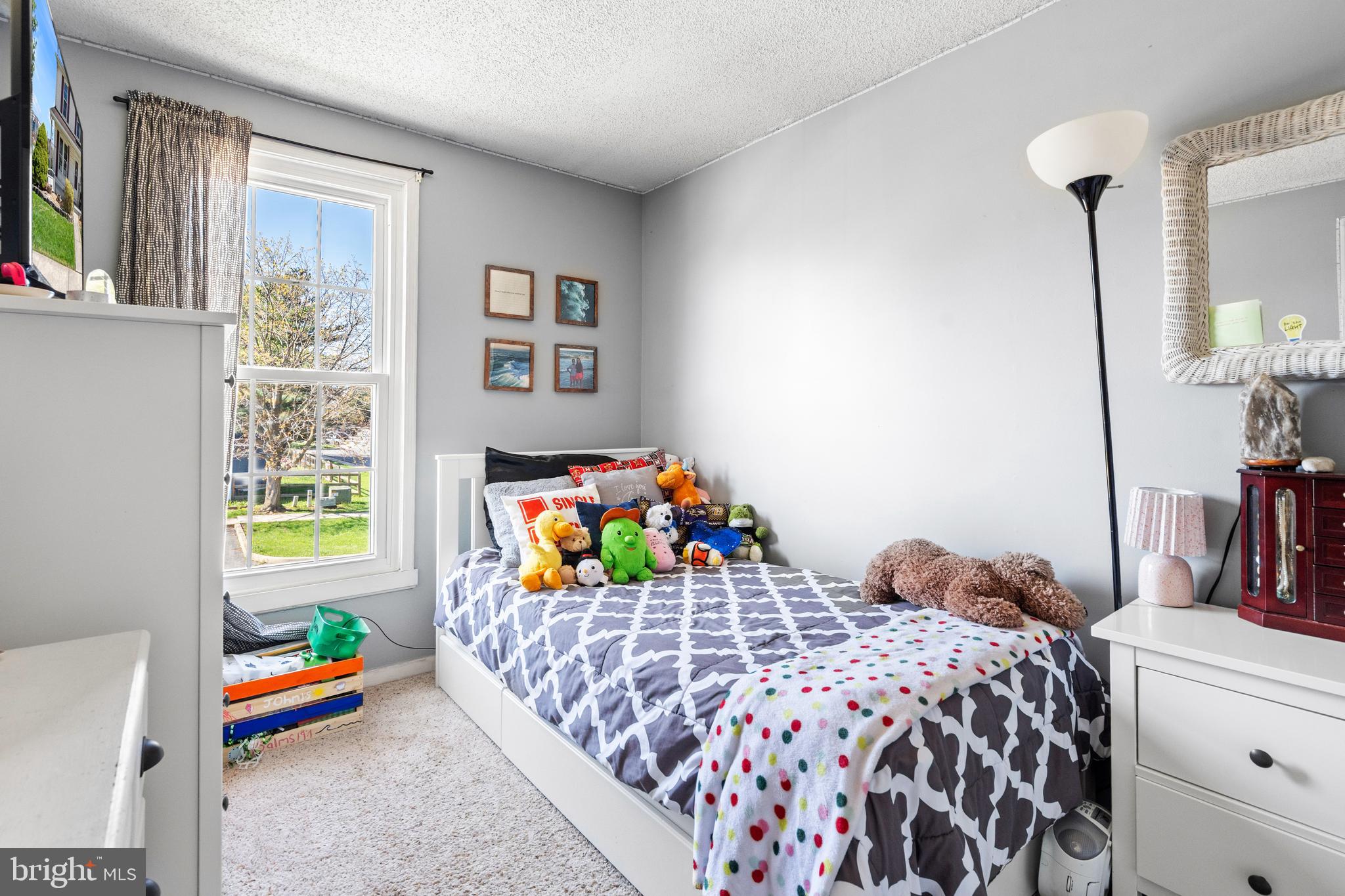 ROLLING MEADOWS - Residential