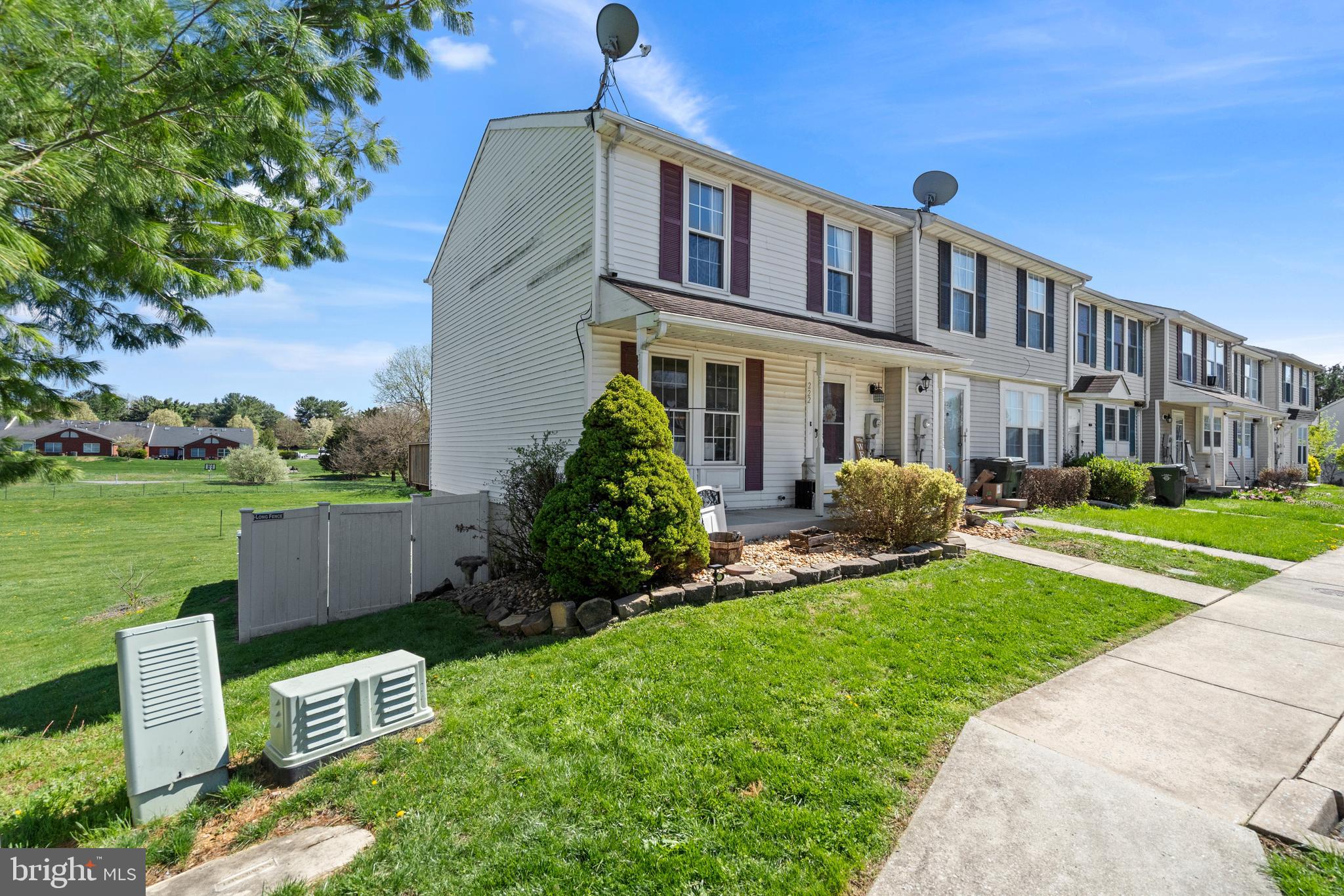 ROLLING MEADOWS - Residential