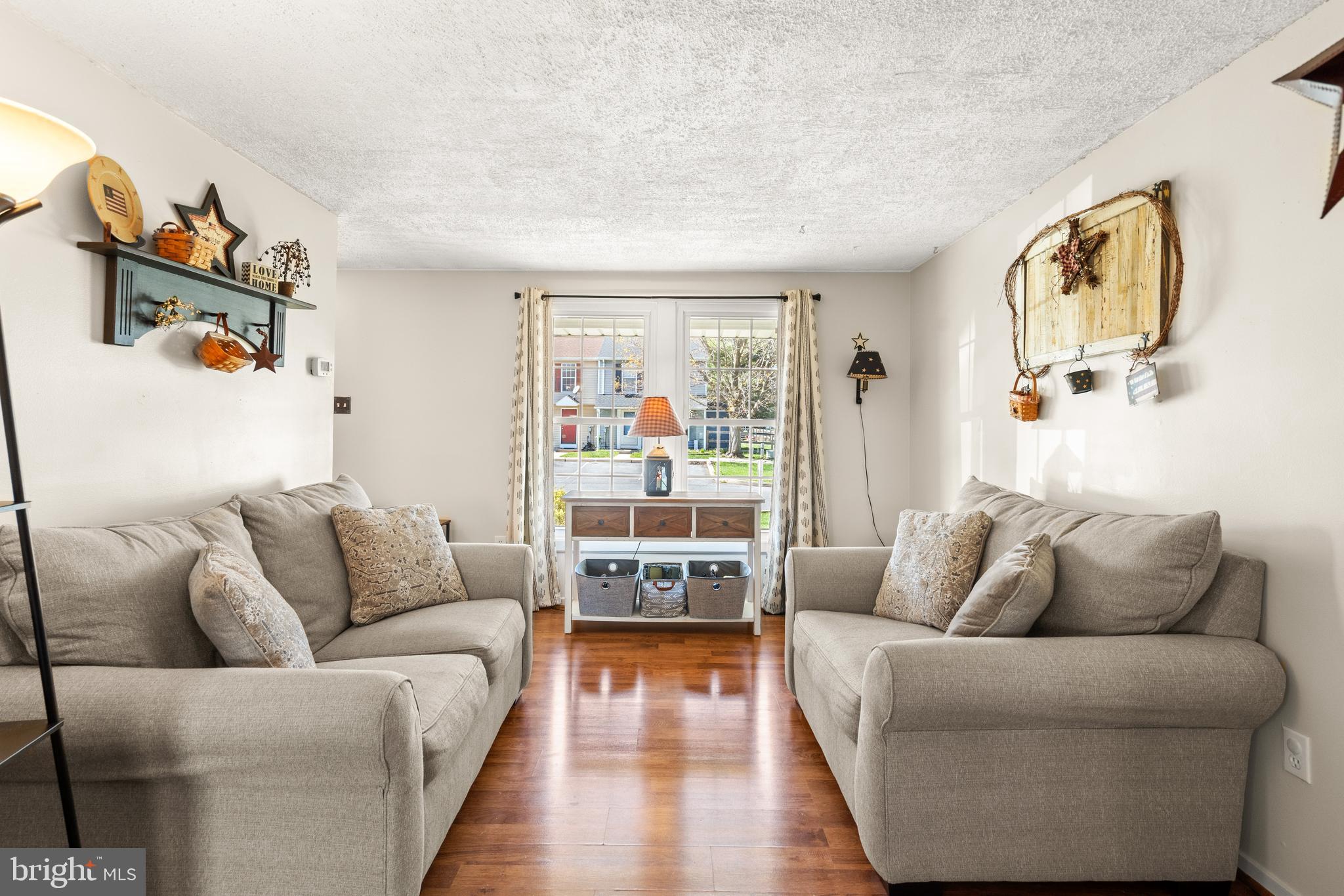 ROLLING MEADOWS - Residential