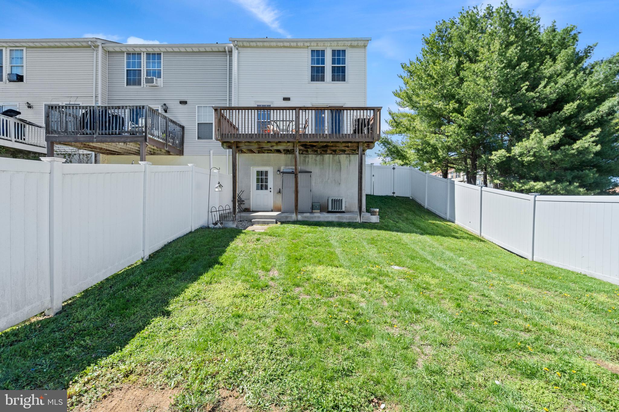 ROLLING MEADOWS - Residential