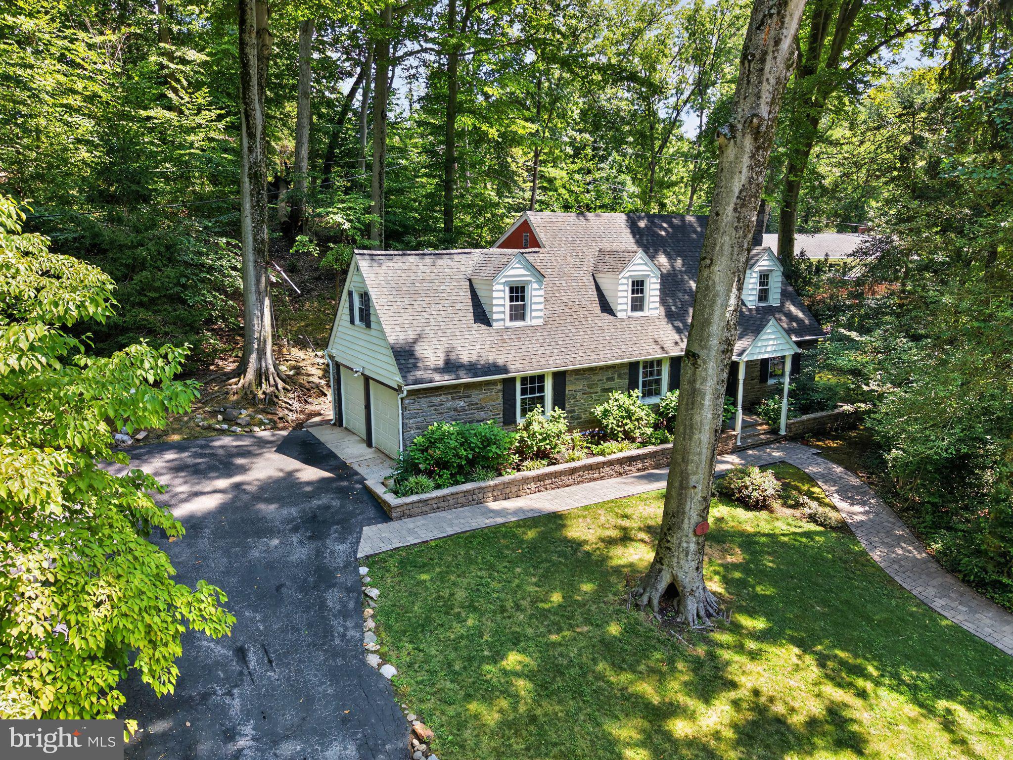 706 BEECHWOOD