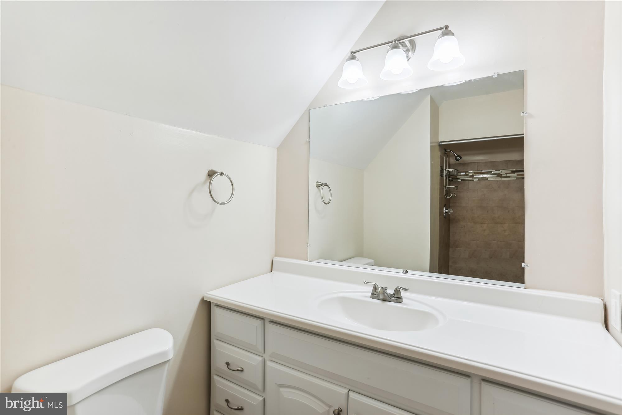 GRAYS ESTATES - Residential