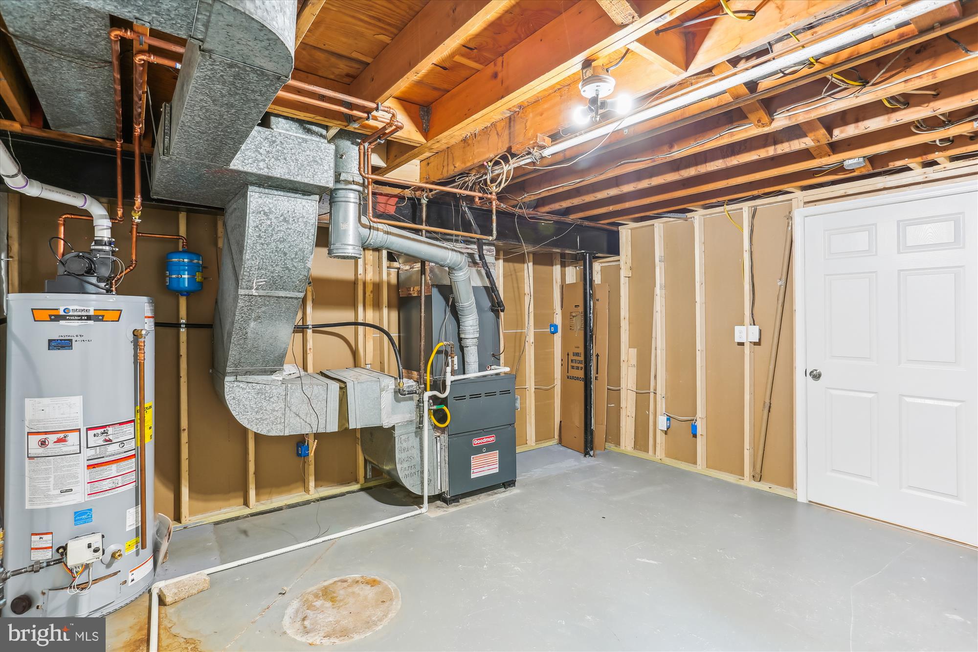 GRAYS ESTATES - Residential