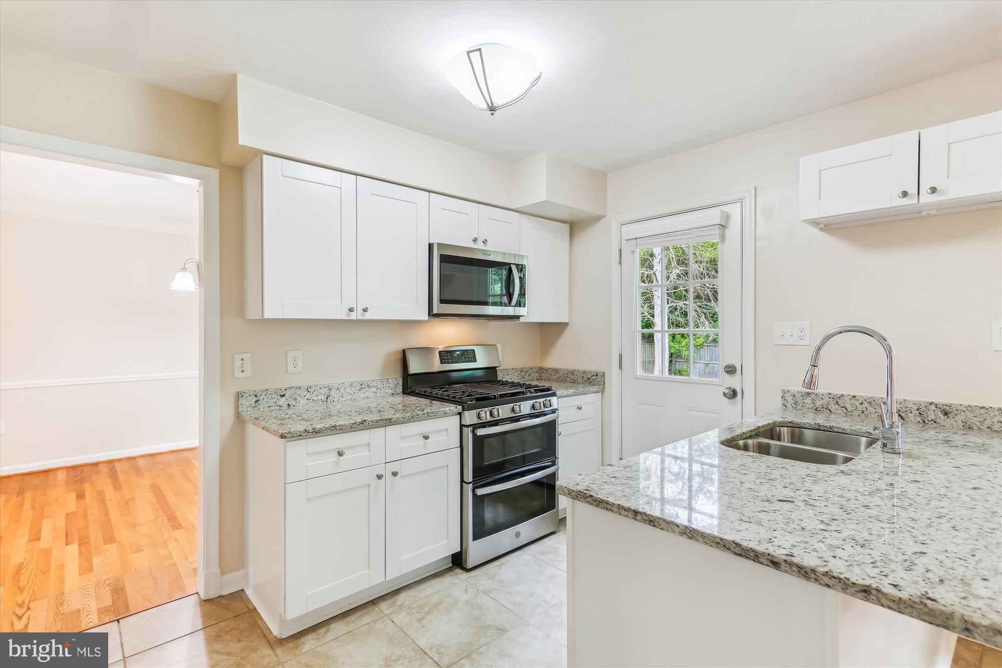 GRAYS ESTATES - Residential