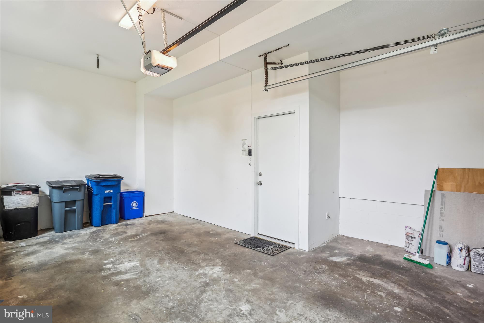 GRAYS ESTATES - Residential