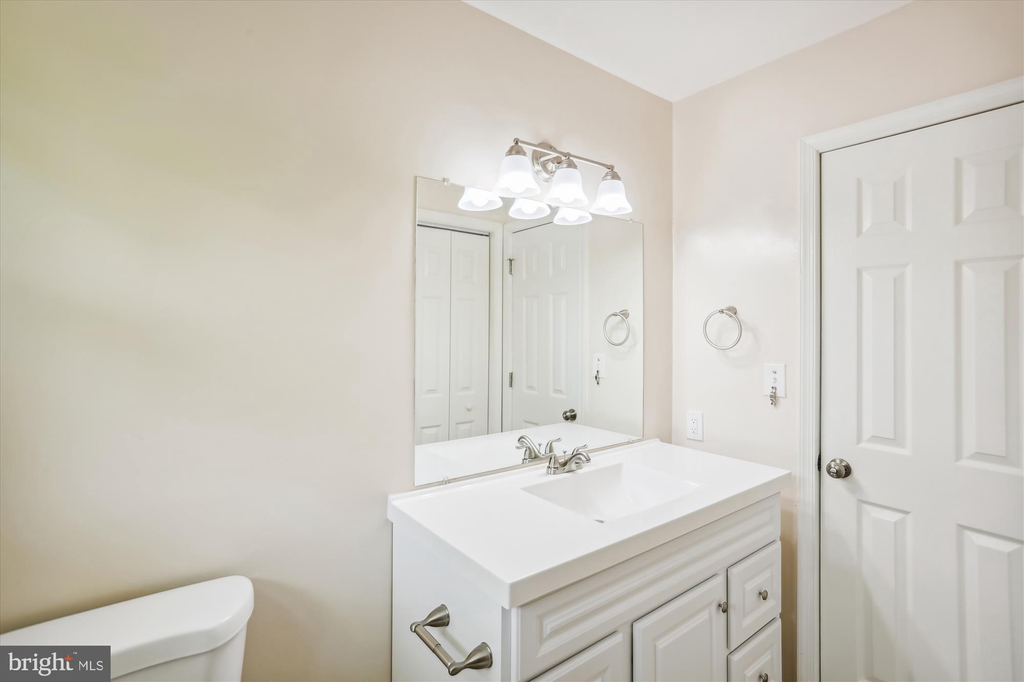 GRAYS ESTATES - Residential