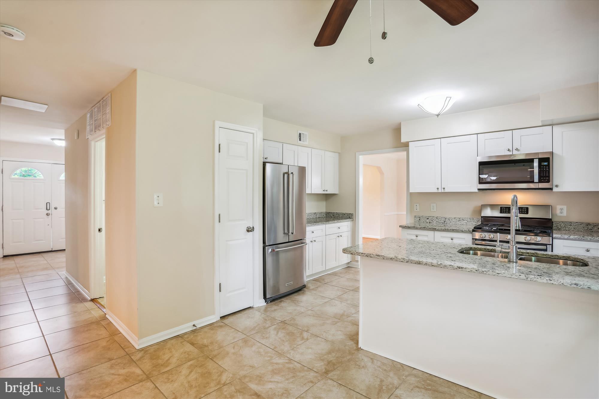 GRAYS ESTATES - Residential