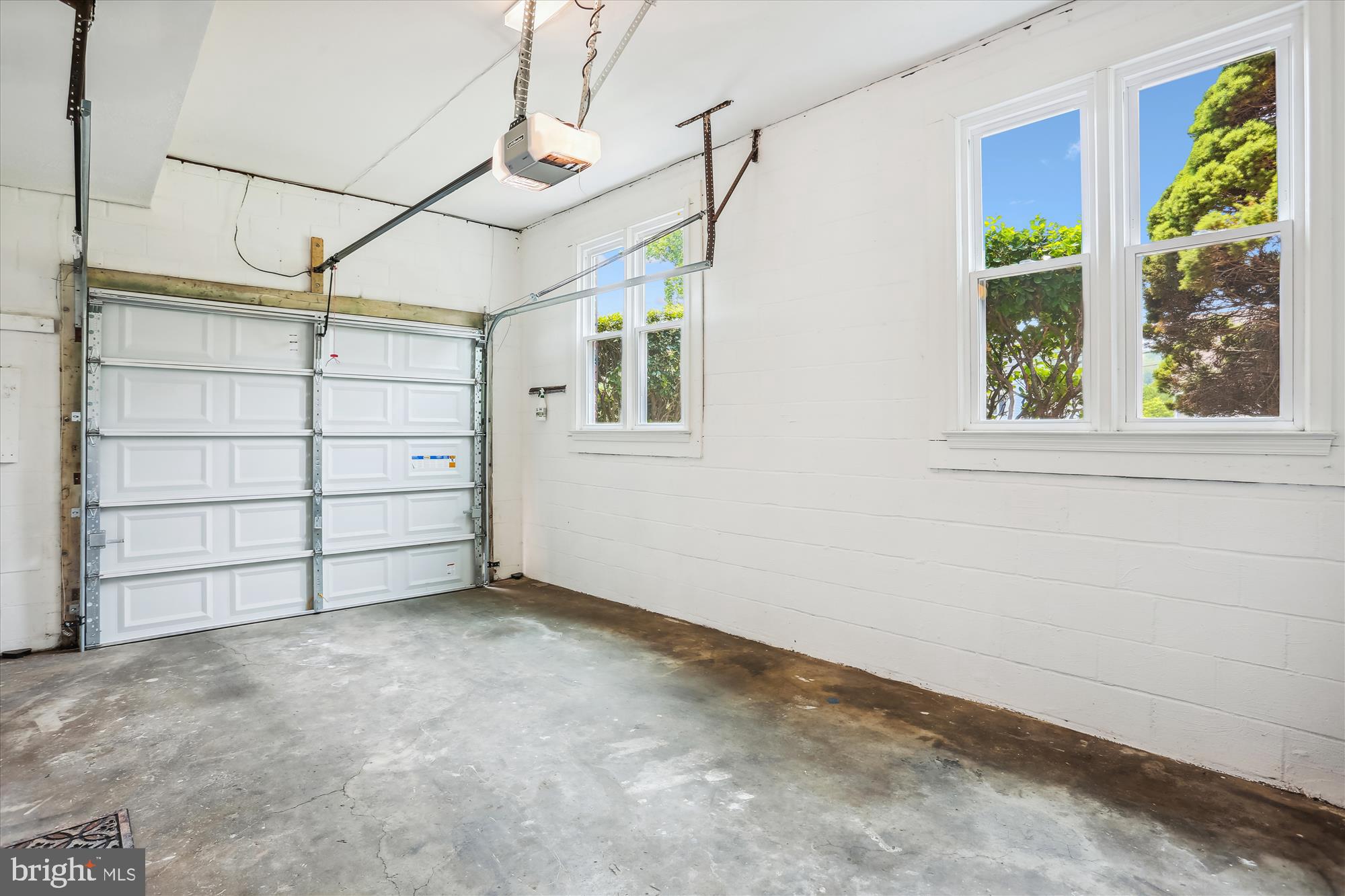 GRAYS ESTATES - Residential